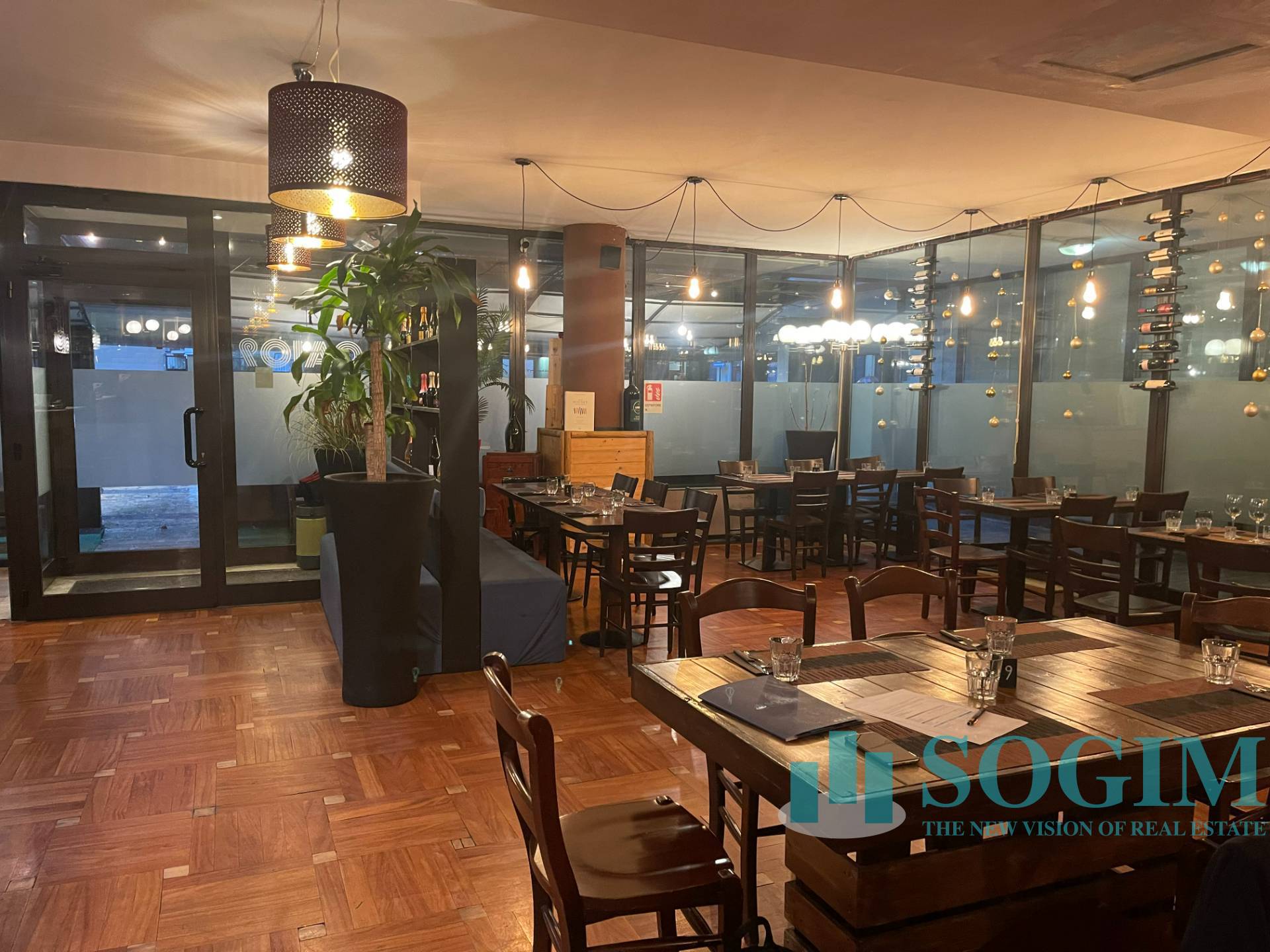 Immobile commerciale in affitto a Cernusco sul Naviglio