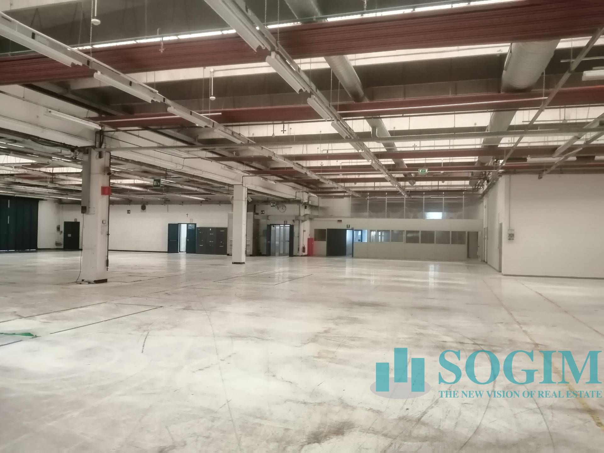 Capannone in affitto a Cornate d'Adda