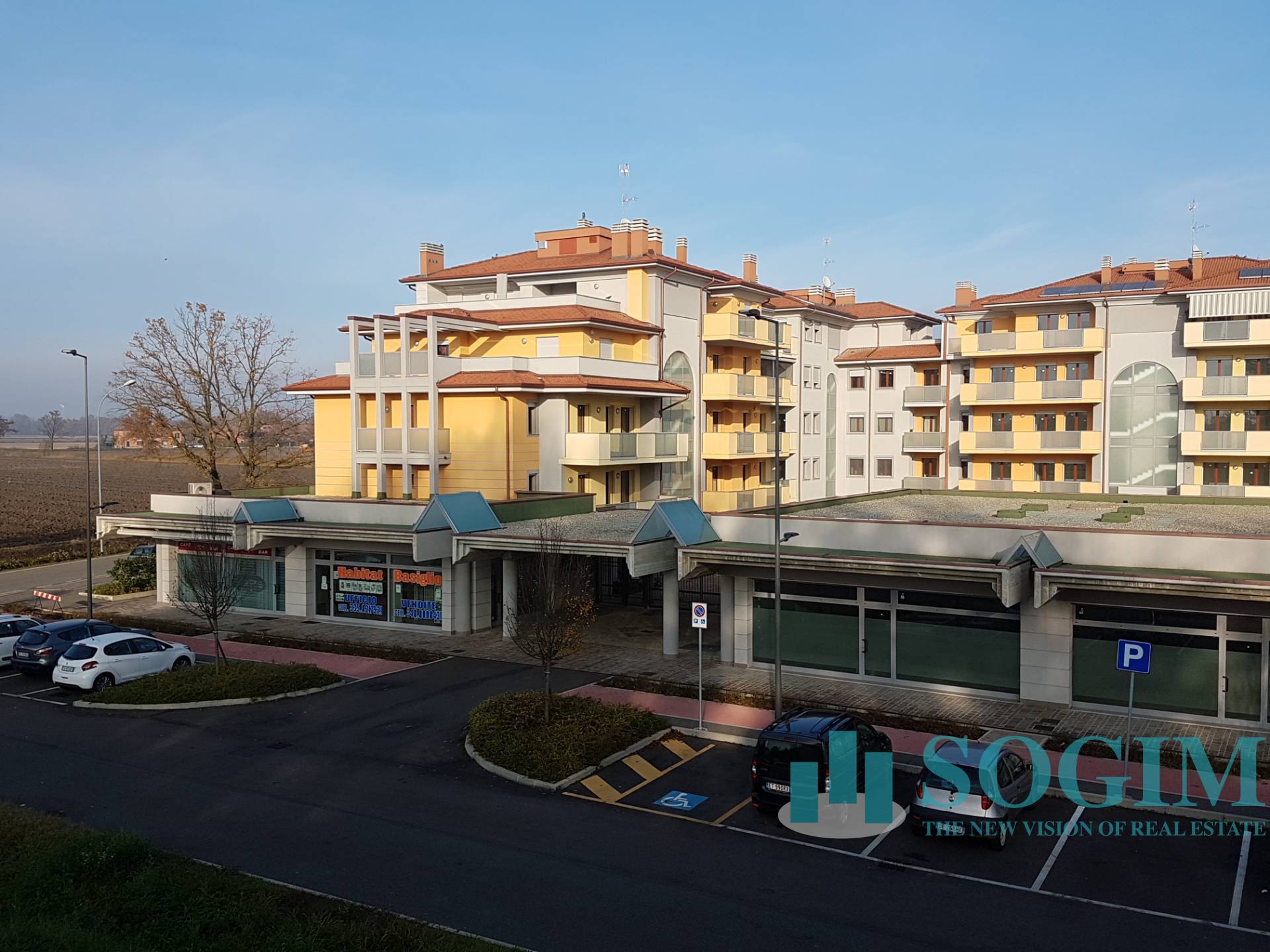 Negozio in vendita a Basiglio