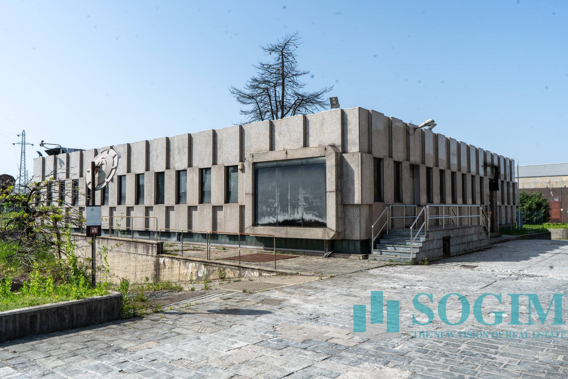 Capannone + Palazzina Uffici in vendita a Cinisello Balsamo