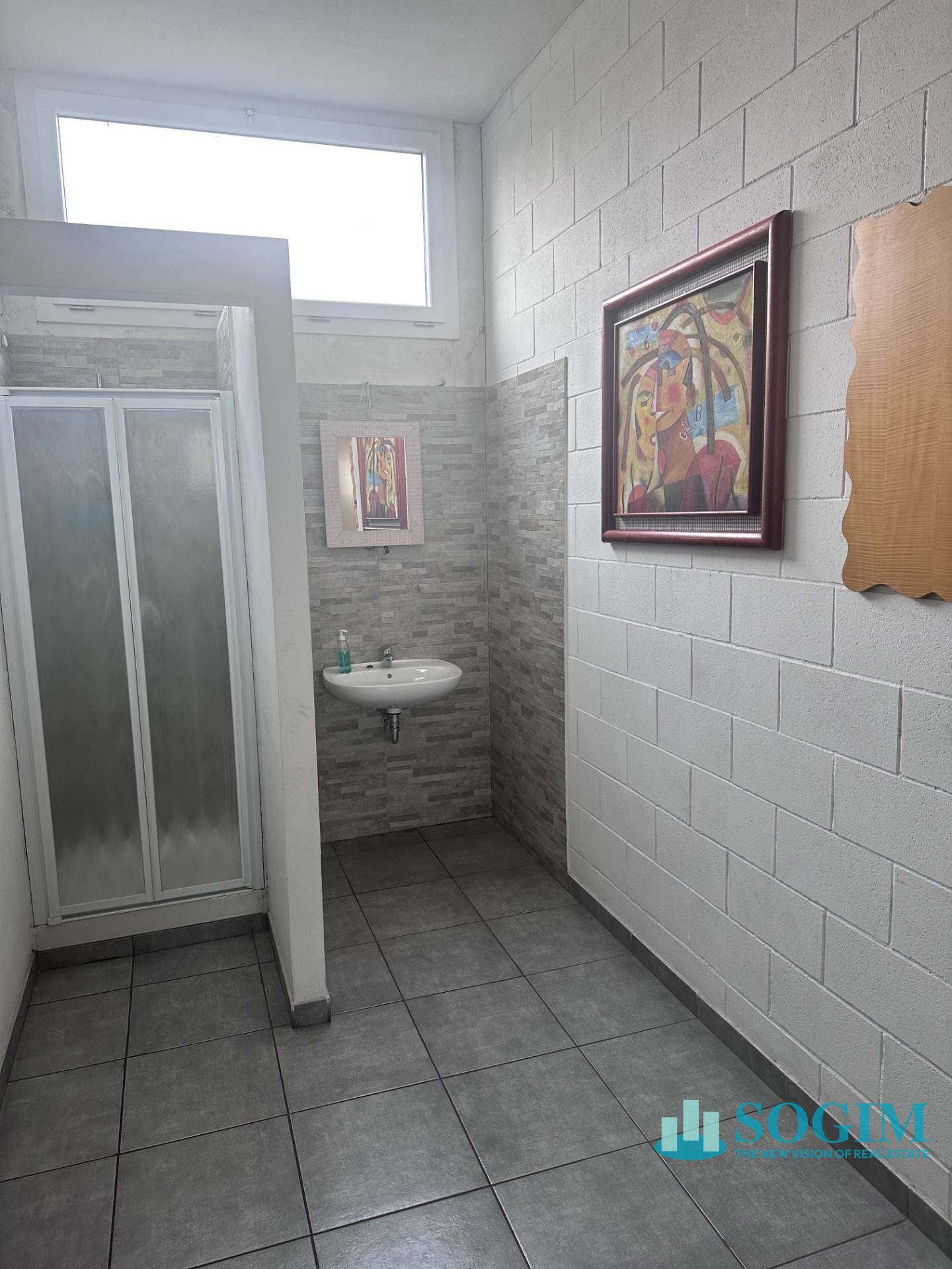 Capannone in vendita a Lentate sul Seveso