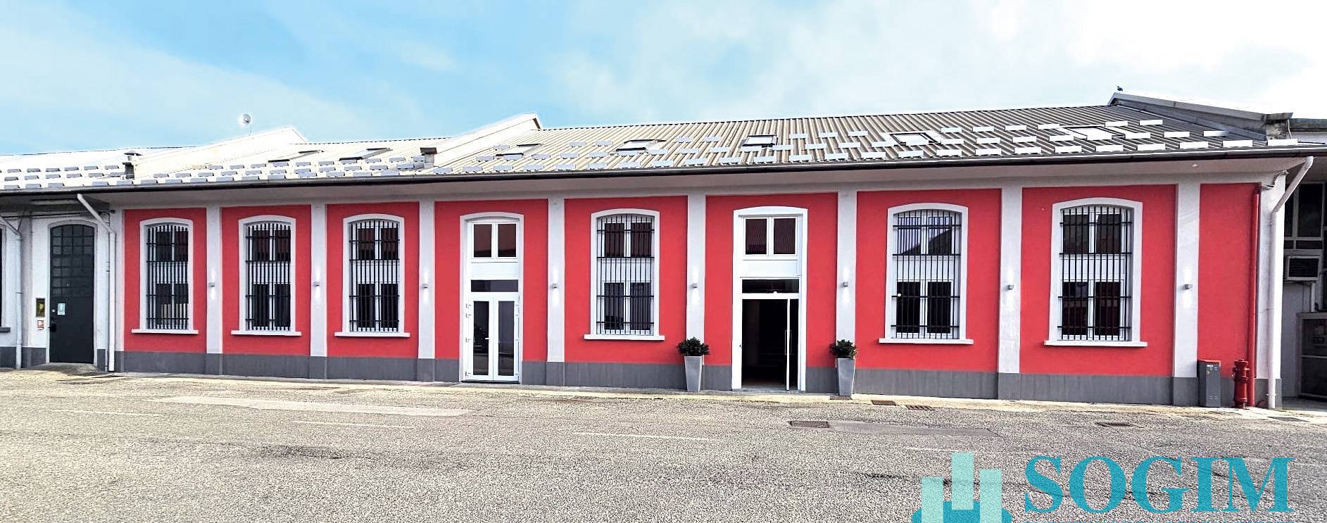 Ufficio in vendita a Besana in Brianza