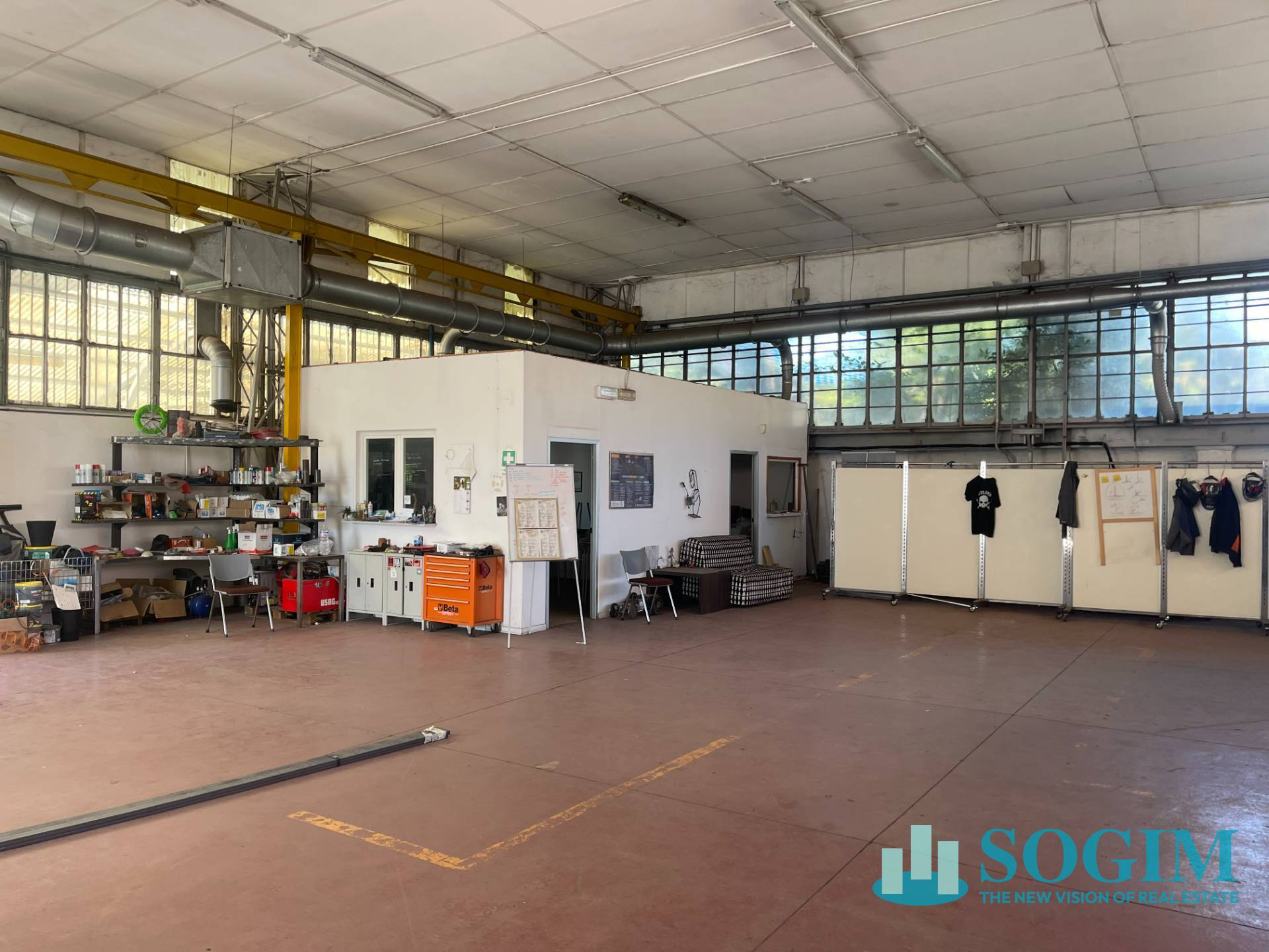 Capannone in vendita a Cologno Monzese