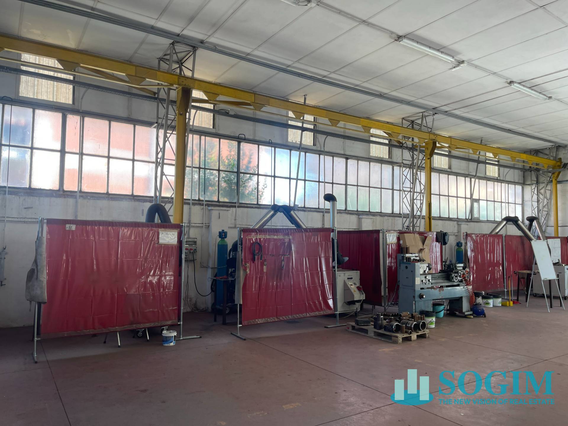 Capannone in vendita a Cologno Monzese