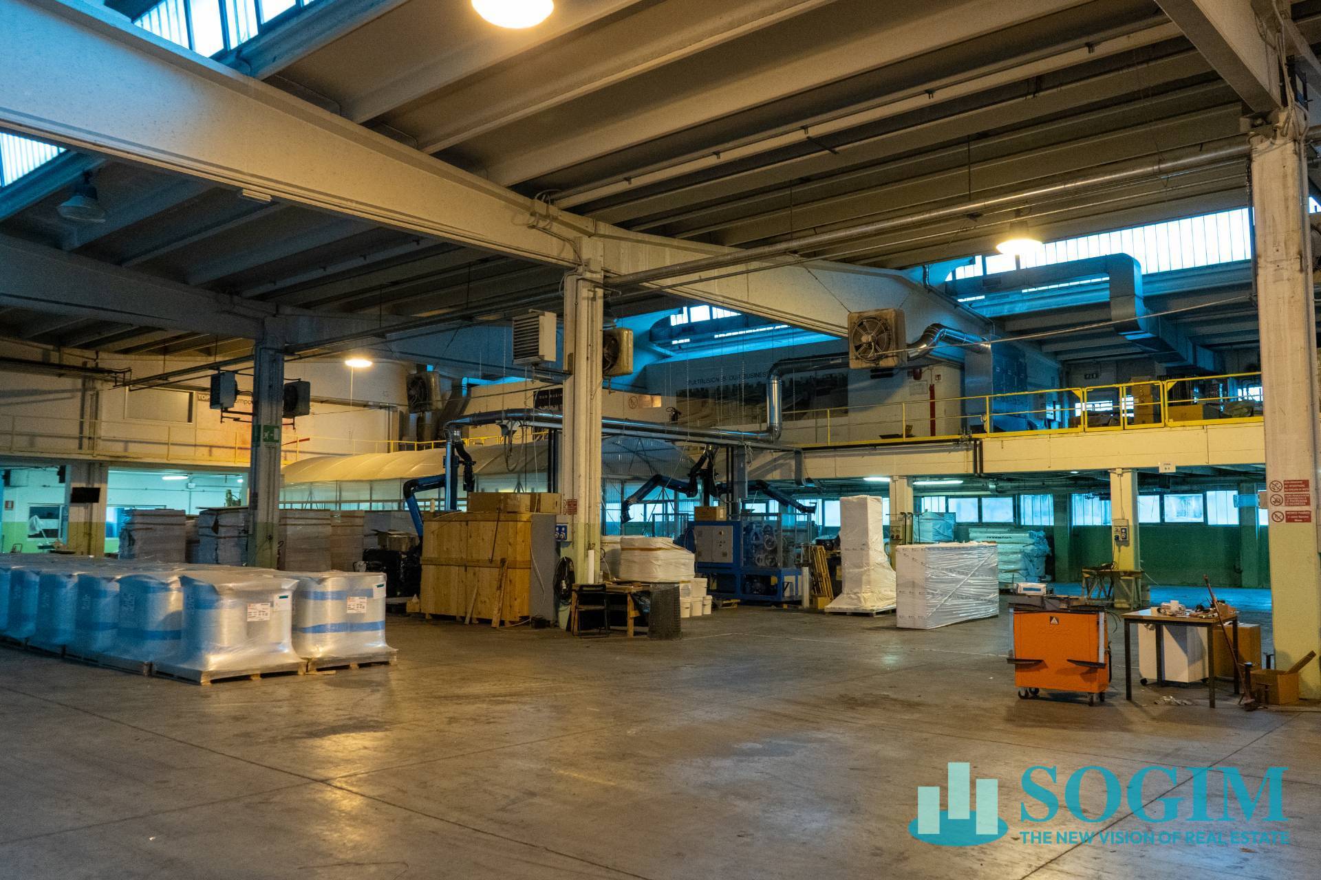 Capannone in vendita a Pioltello