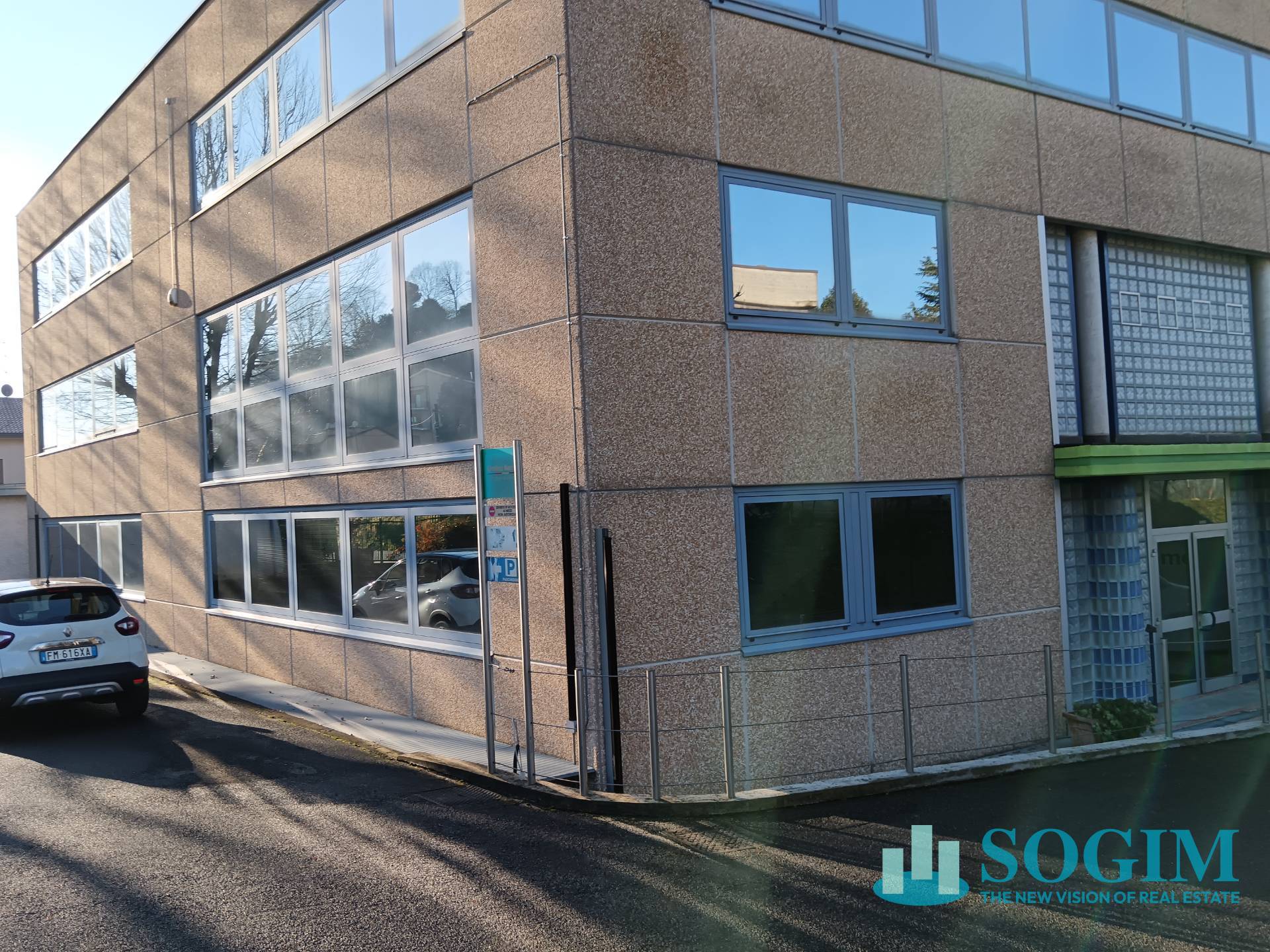 Capannone in vendita a Missaglia