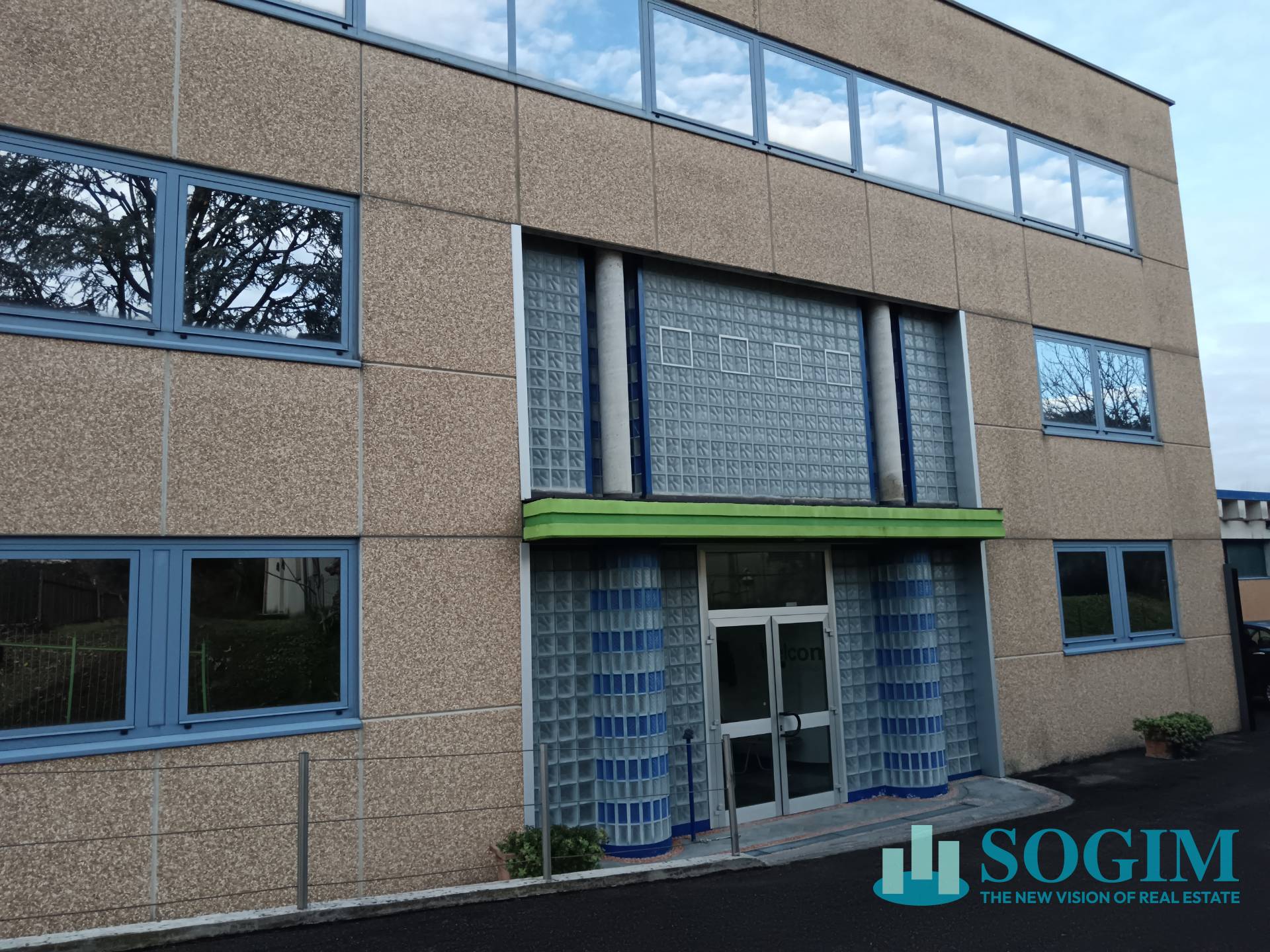 Capannone in vendita a Missaglia