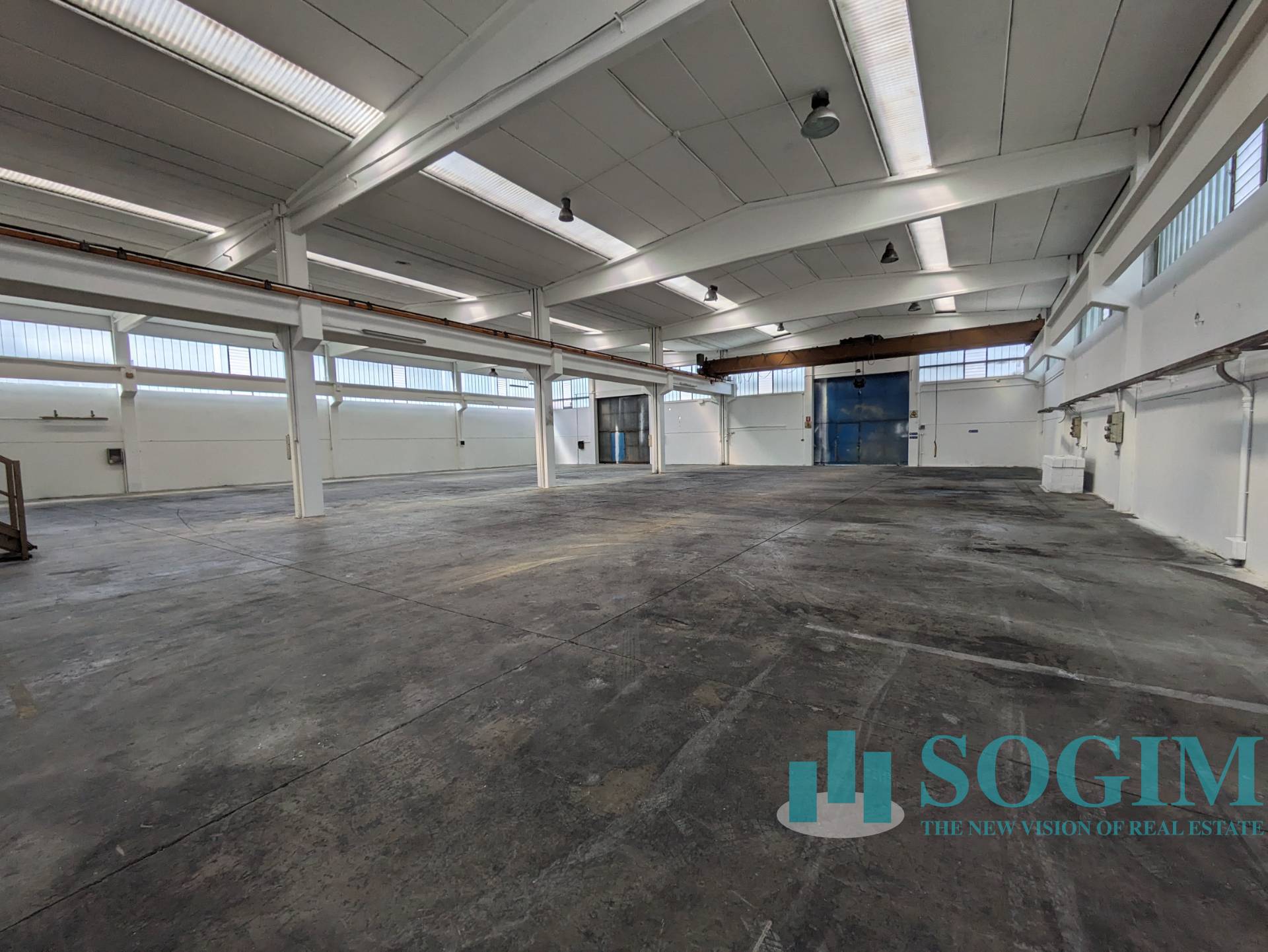 Capannone in vendita a Cambiago