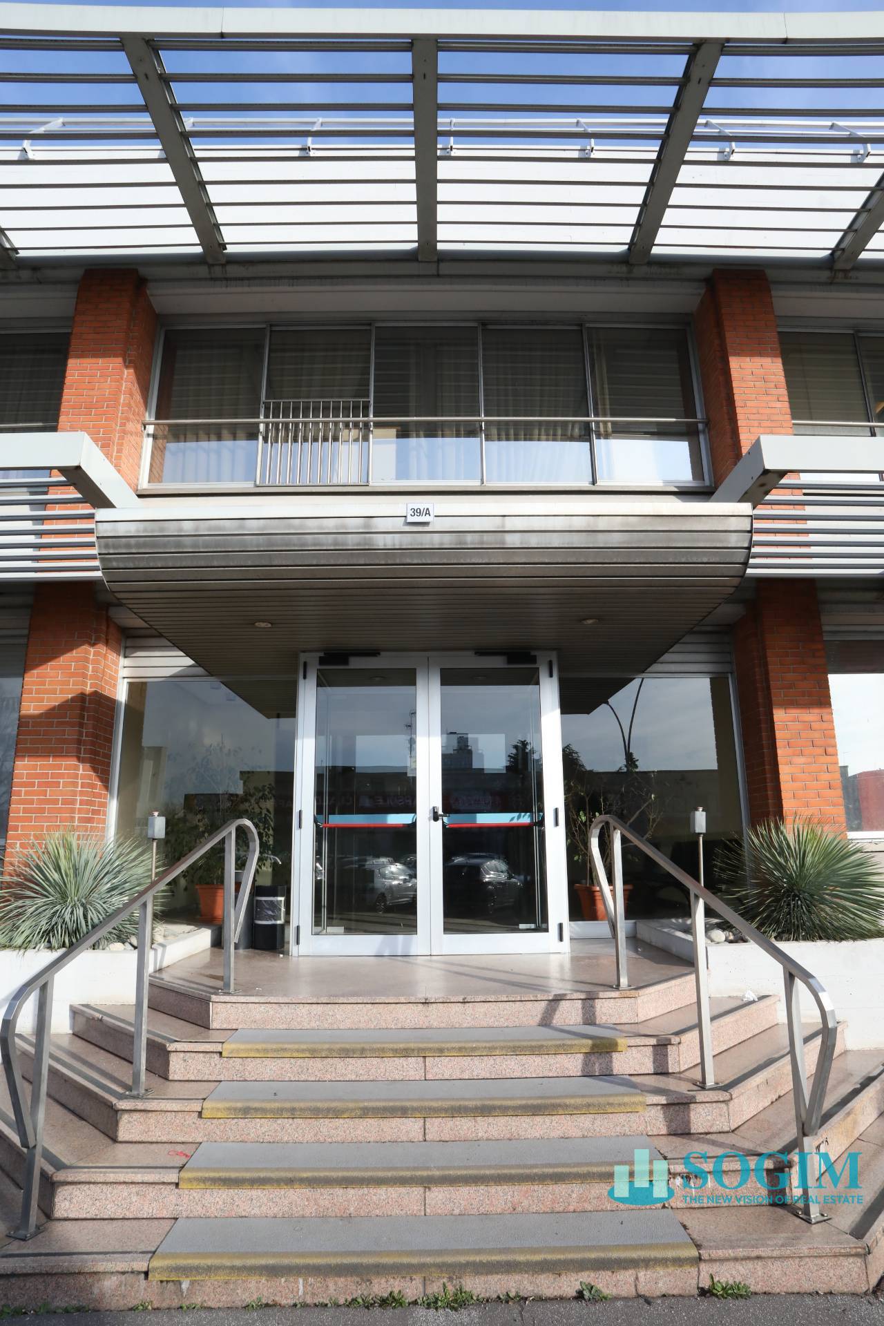 Ufficio in affitto a Cinisello Balsamo