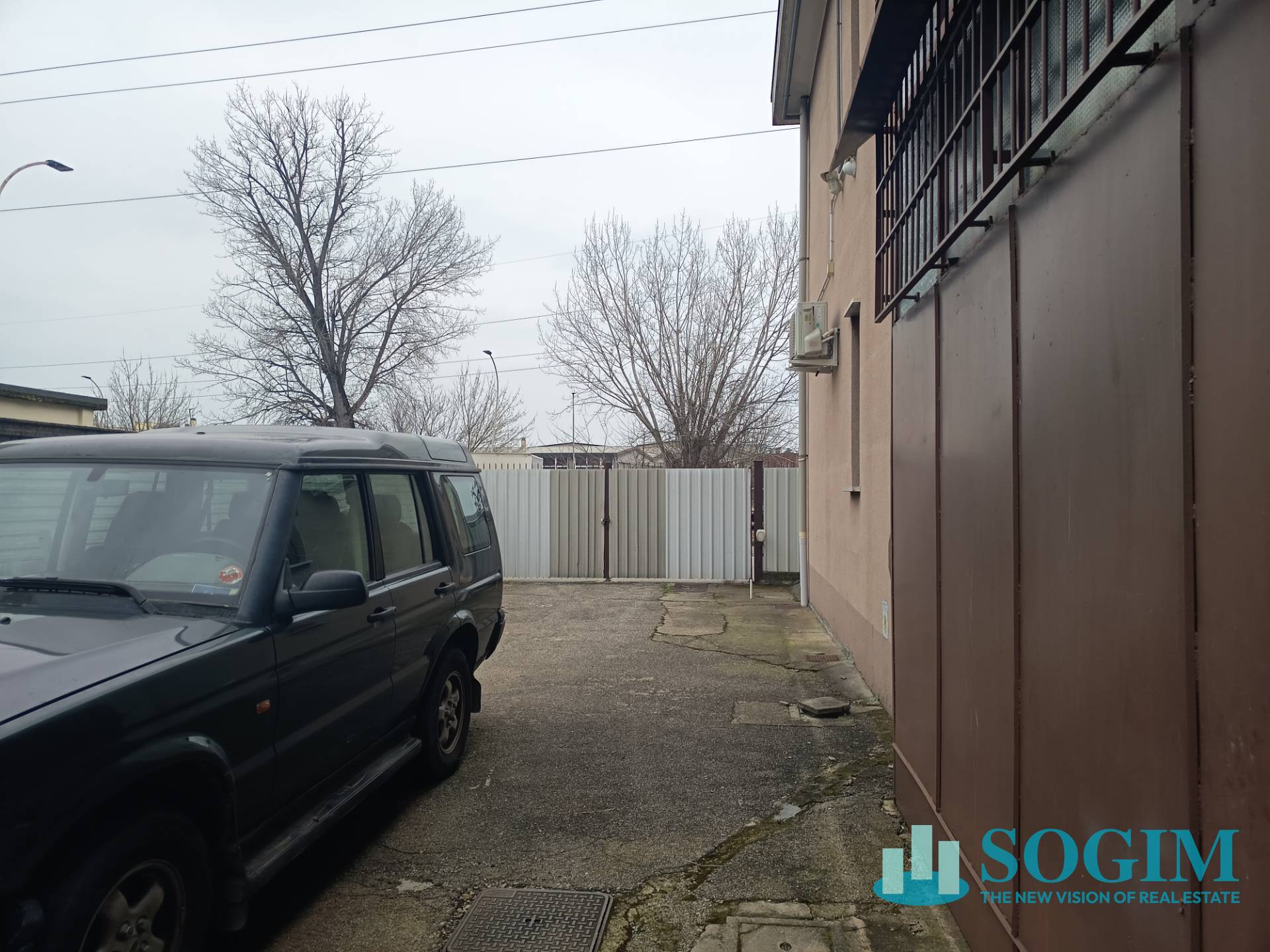 Capannone in vendita a San Giuliano Milanese