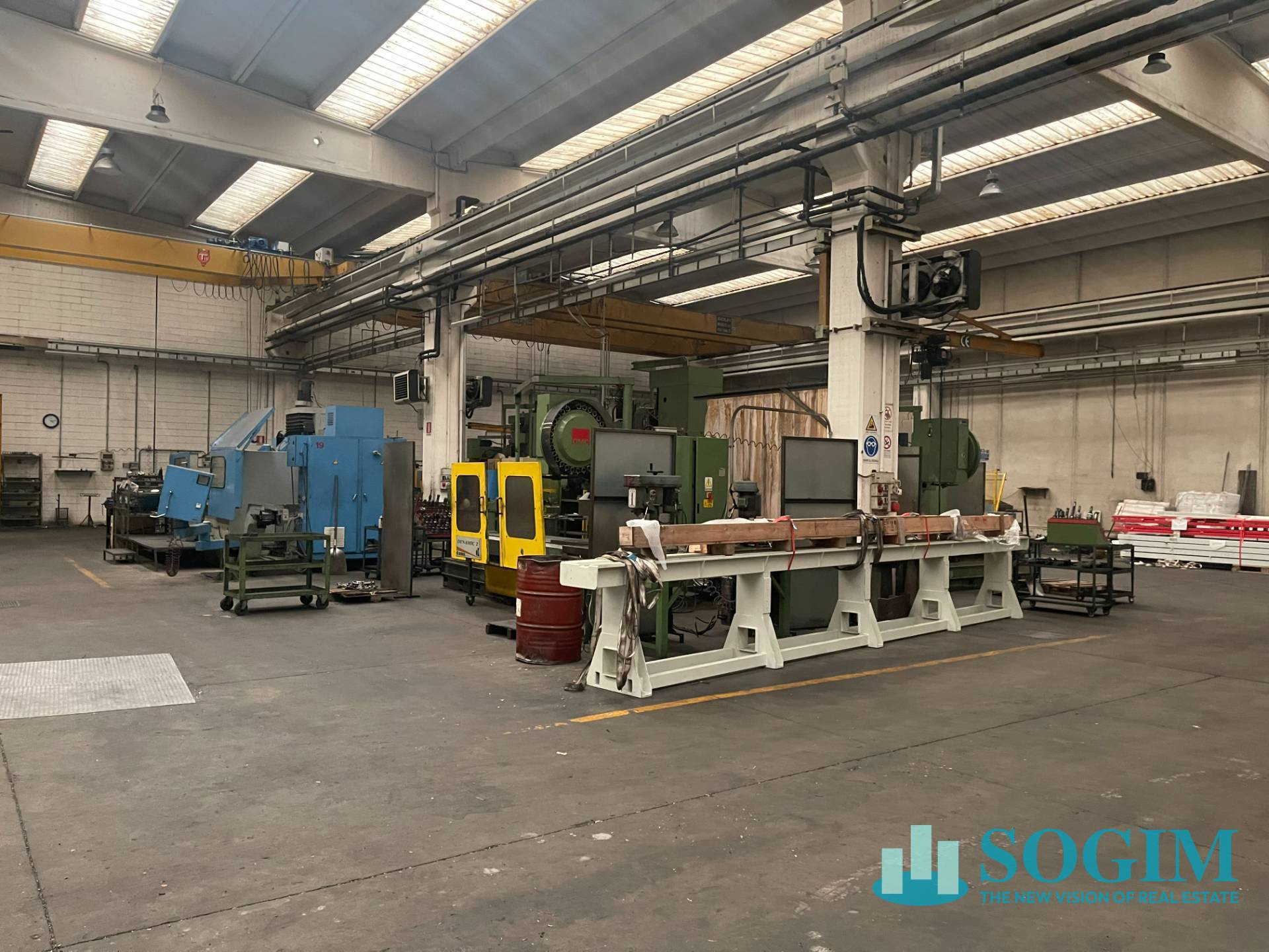 Capannone in vendita a Brugherio