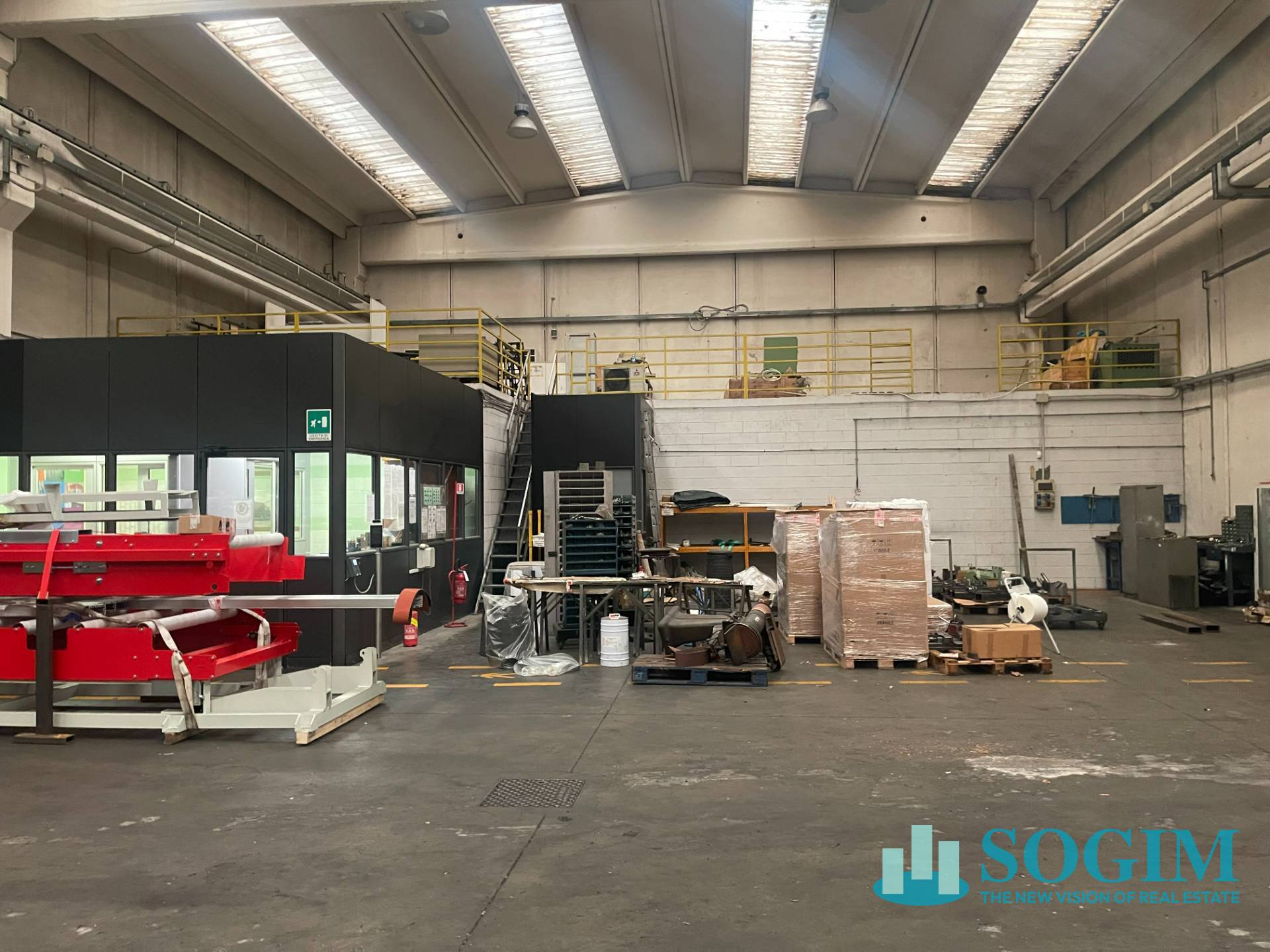 Capannone in vendita a Brugherio