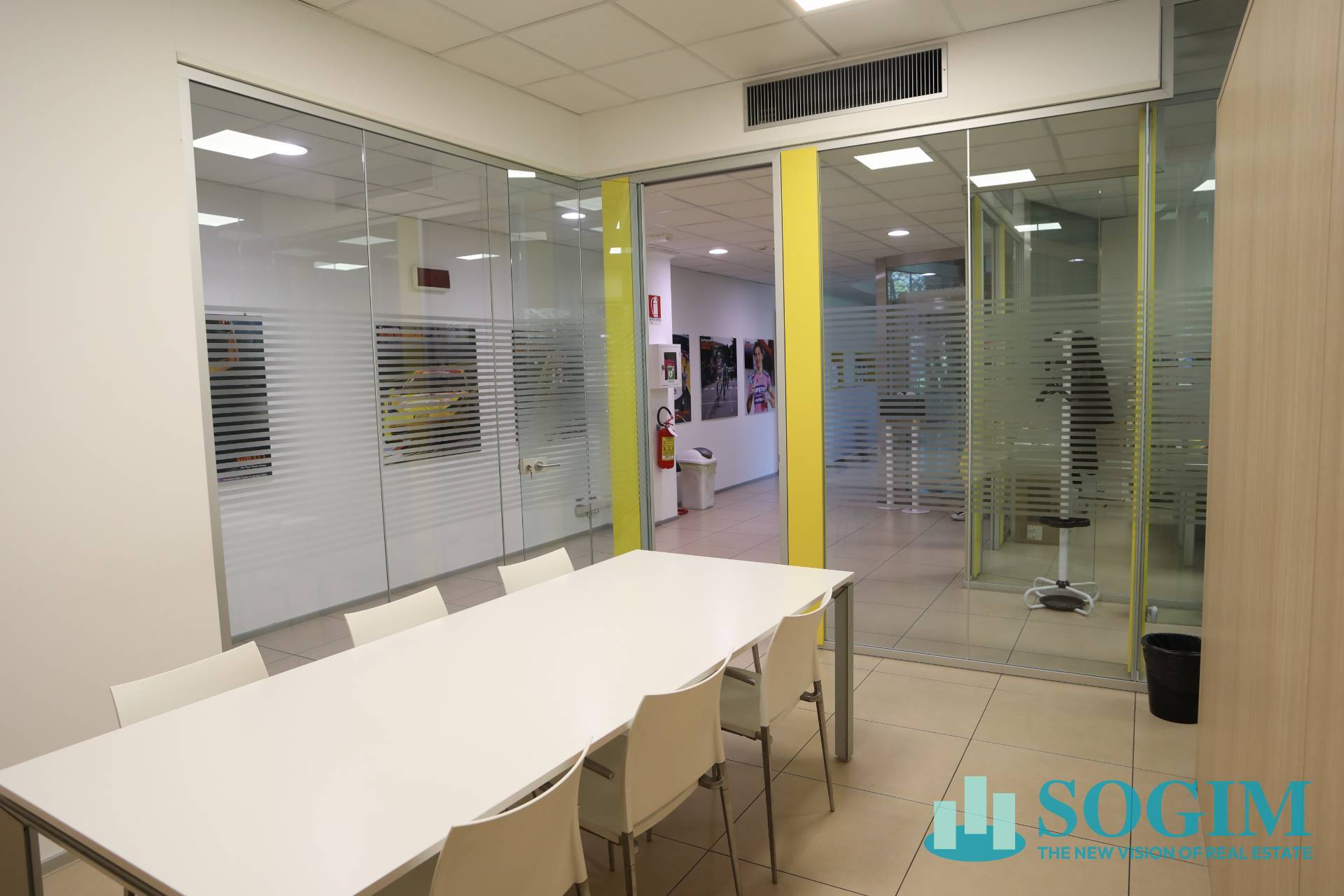 Capannone in affitto a Lesmo