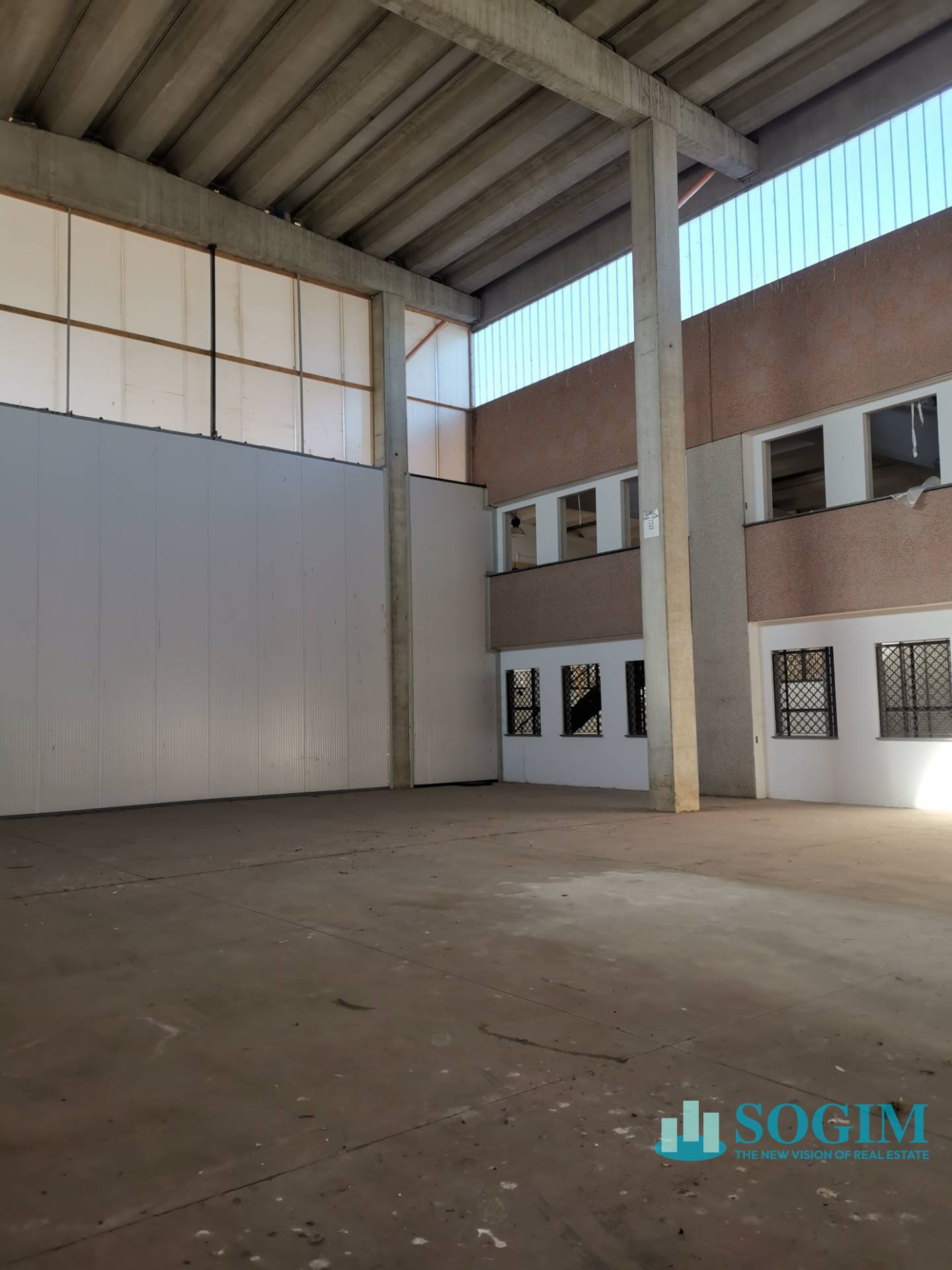 Capannone in vendita a Rho, Passirana