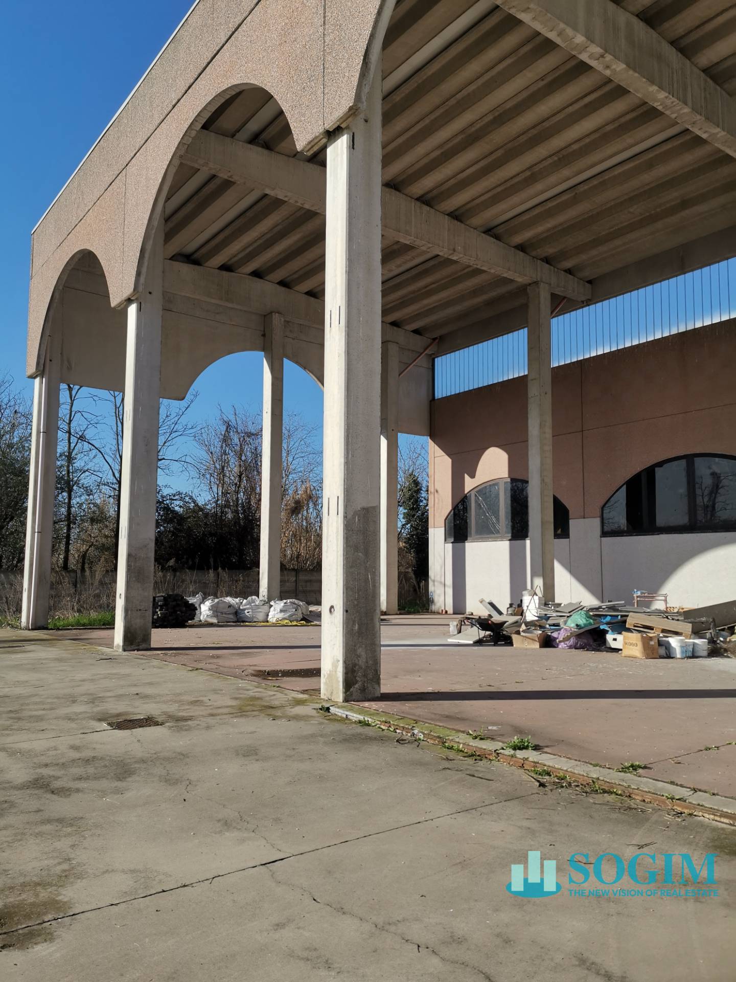 Capannone in vendita a Rho, Passirana