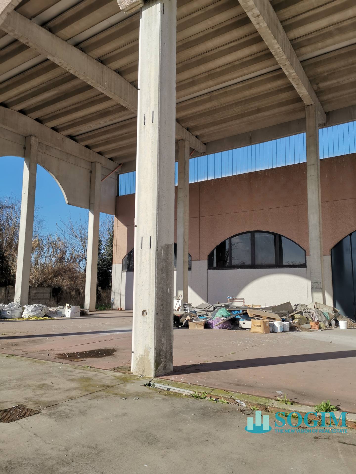 Capannone in vendita a Rho, Passirana