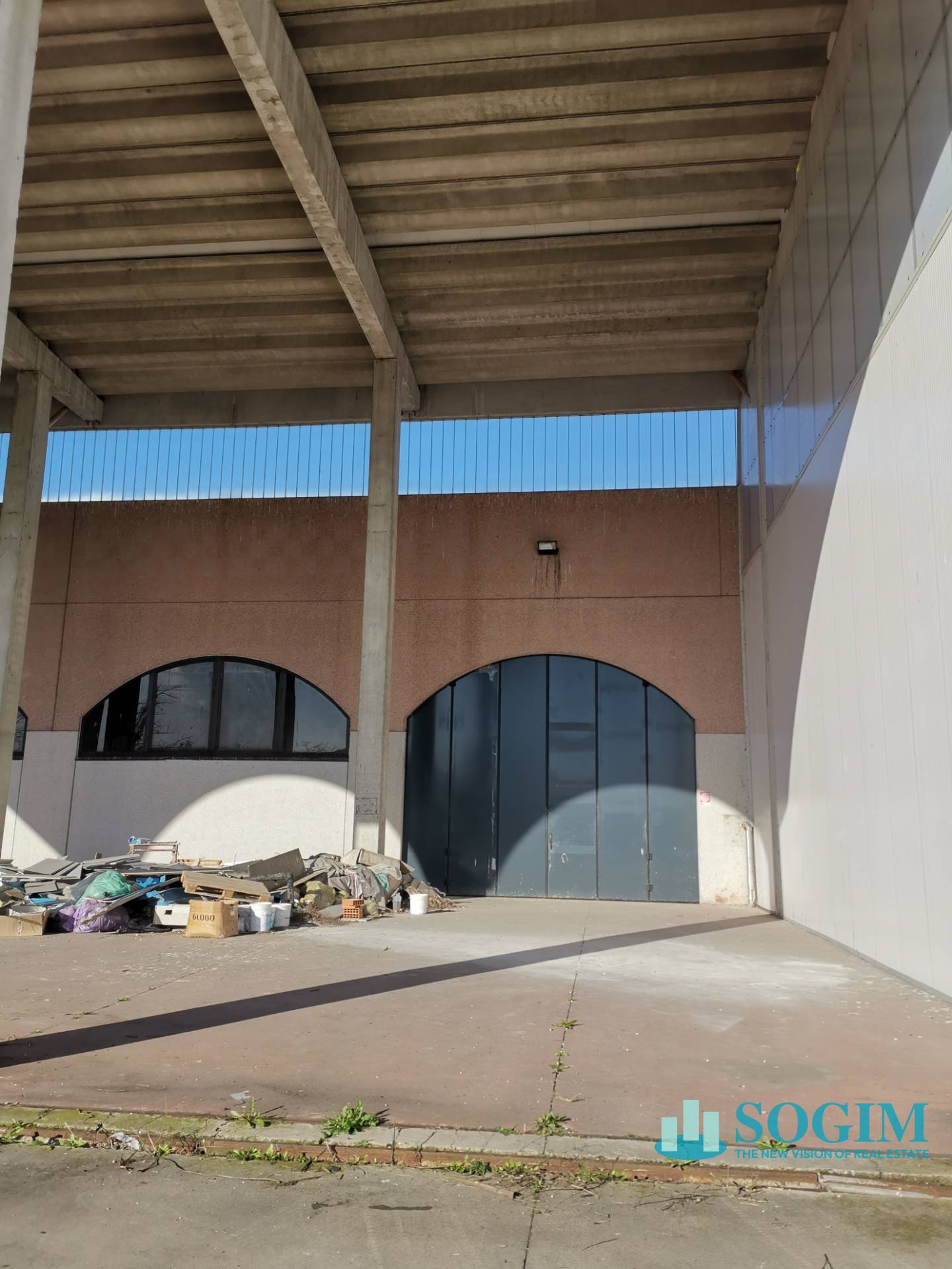 Capannone in vendita a Rho, Passirana