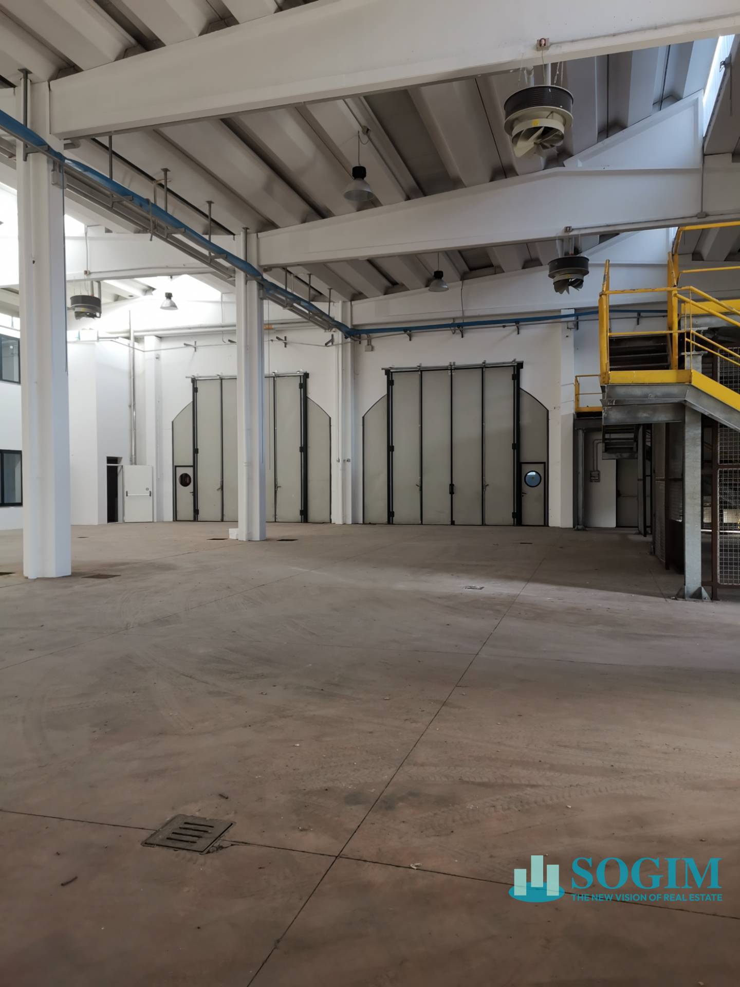 Capannone in affitto a Rho, Passirana