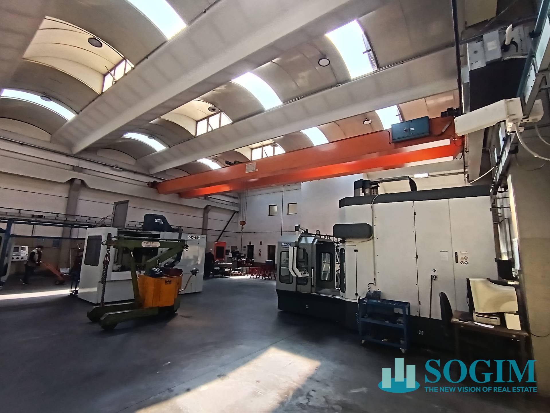 Capannone in vendita a Sovico