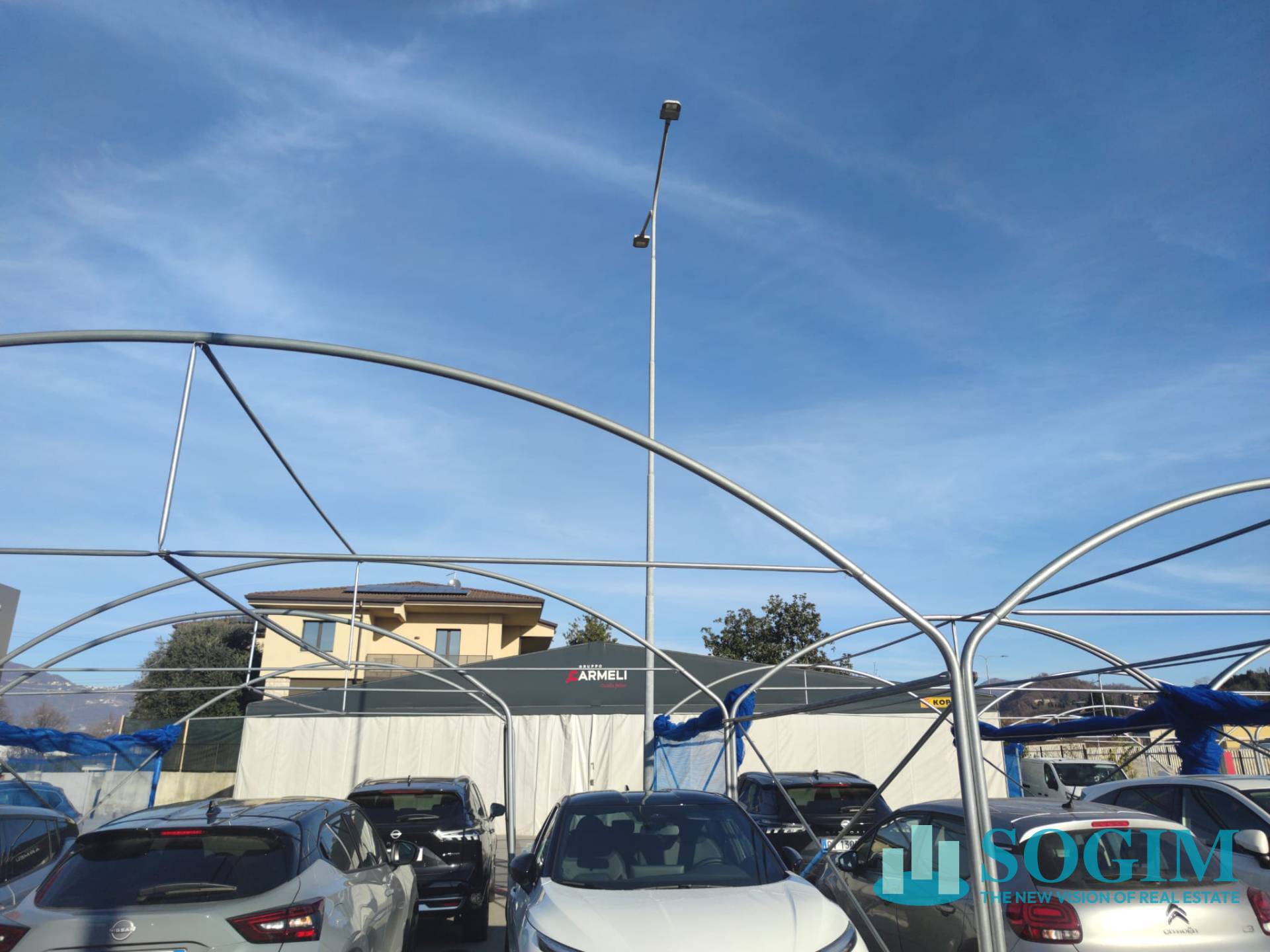 Immobile commerciale in vendita a Curno