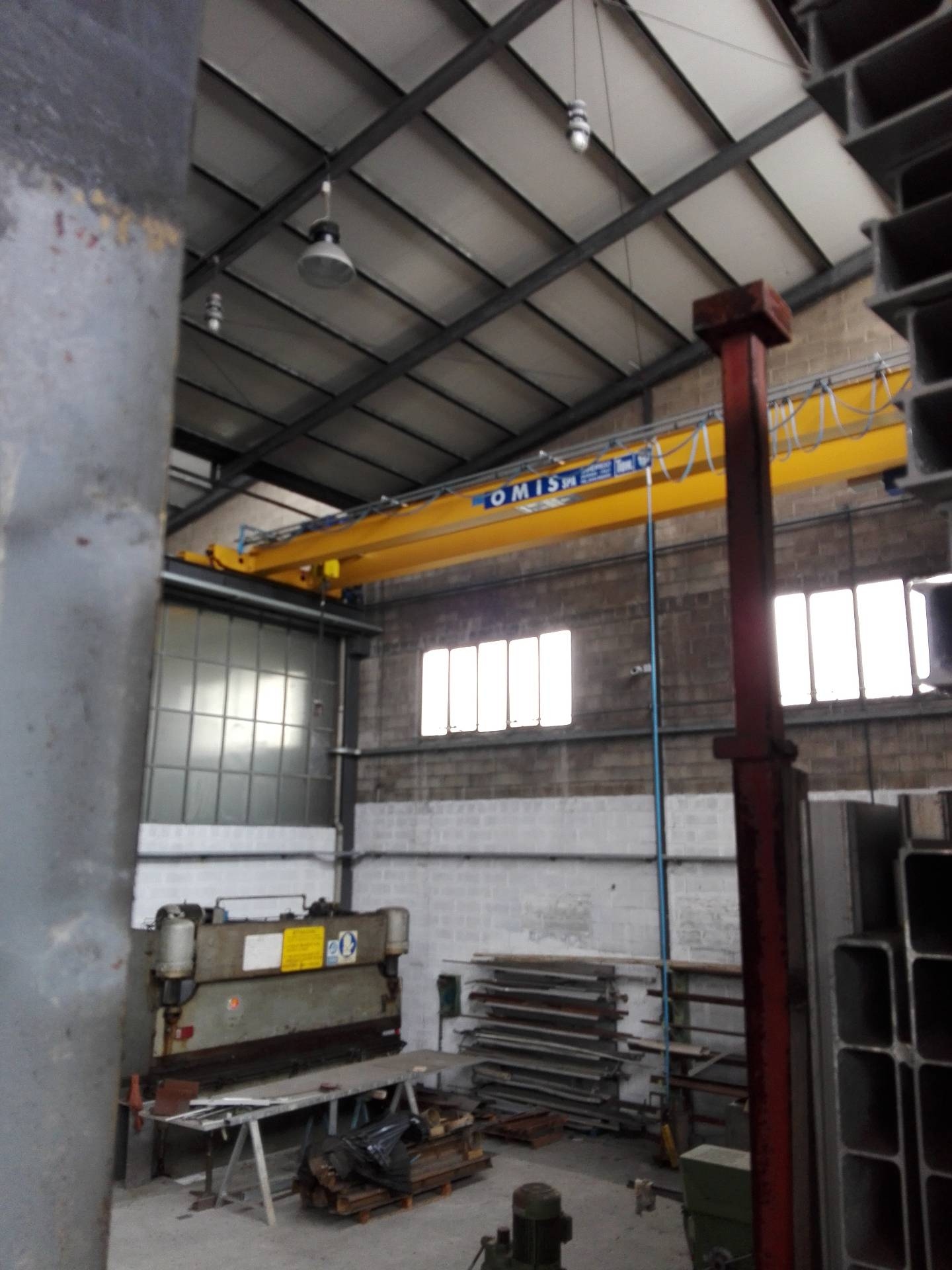 Capannone in affitto a Peschiera Borromeo, Bettola