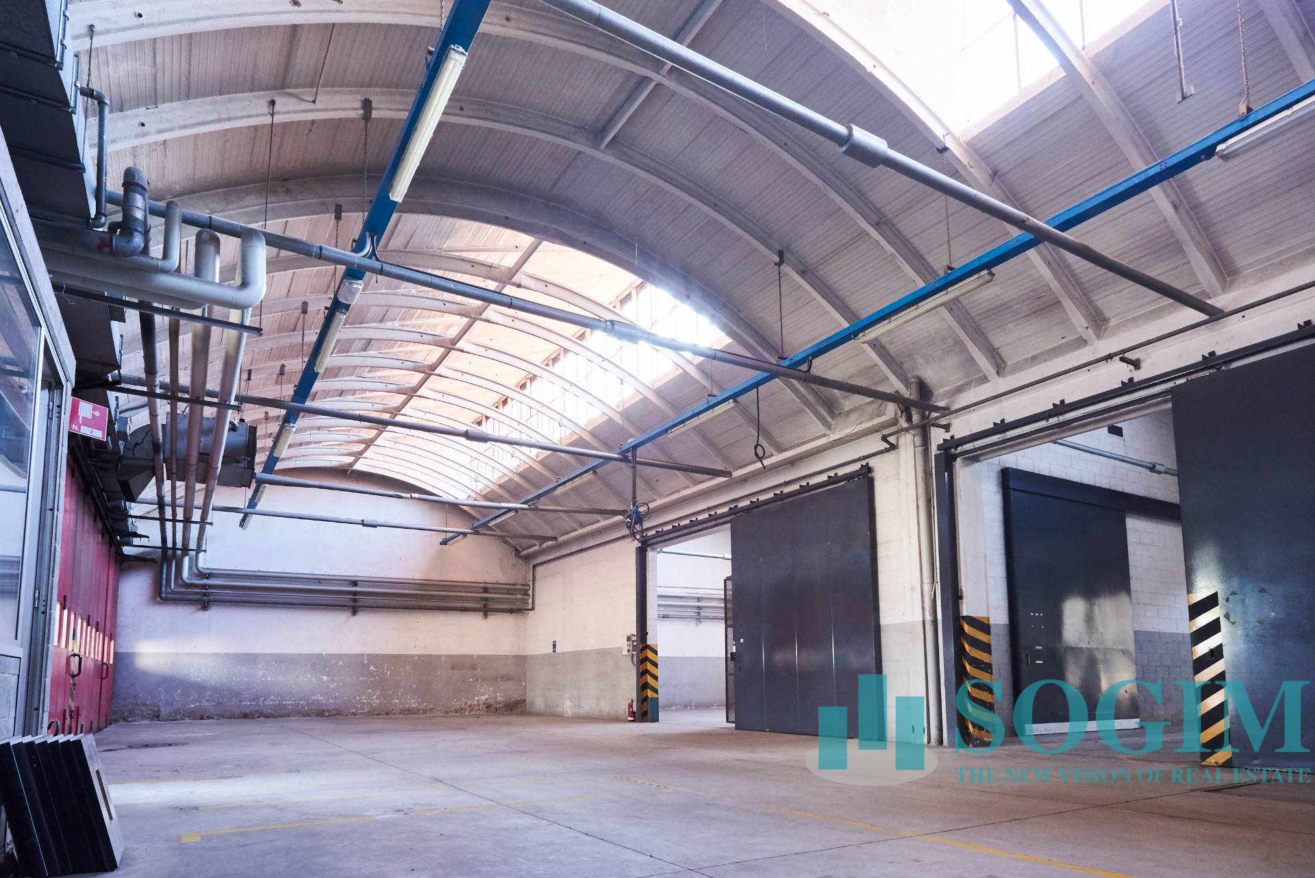 Capannone in vendita a Novate Milanese