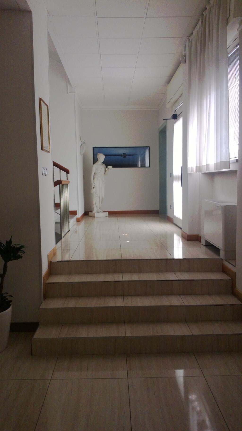 Ufficio in affitto a Cinisello Balsamo