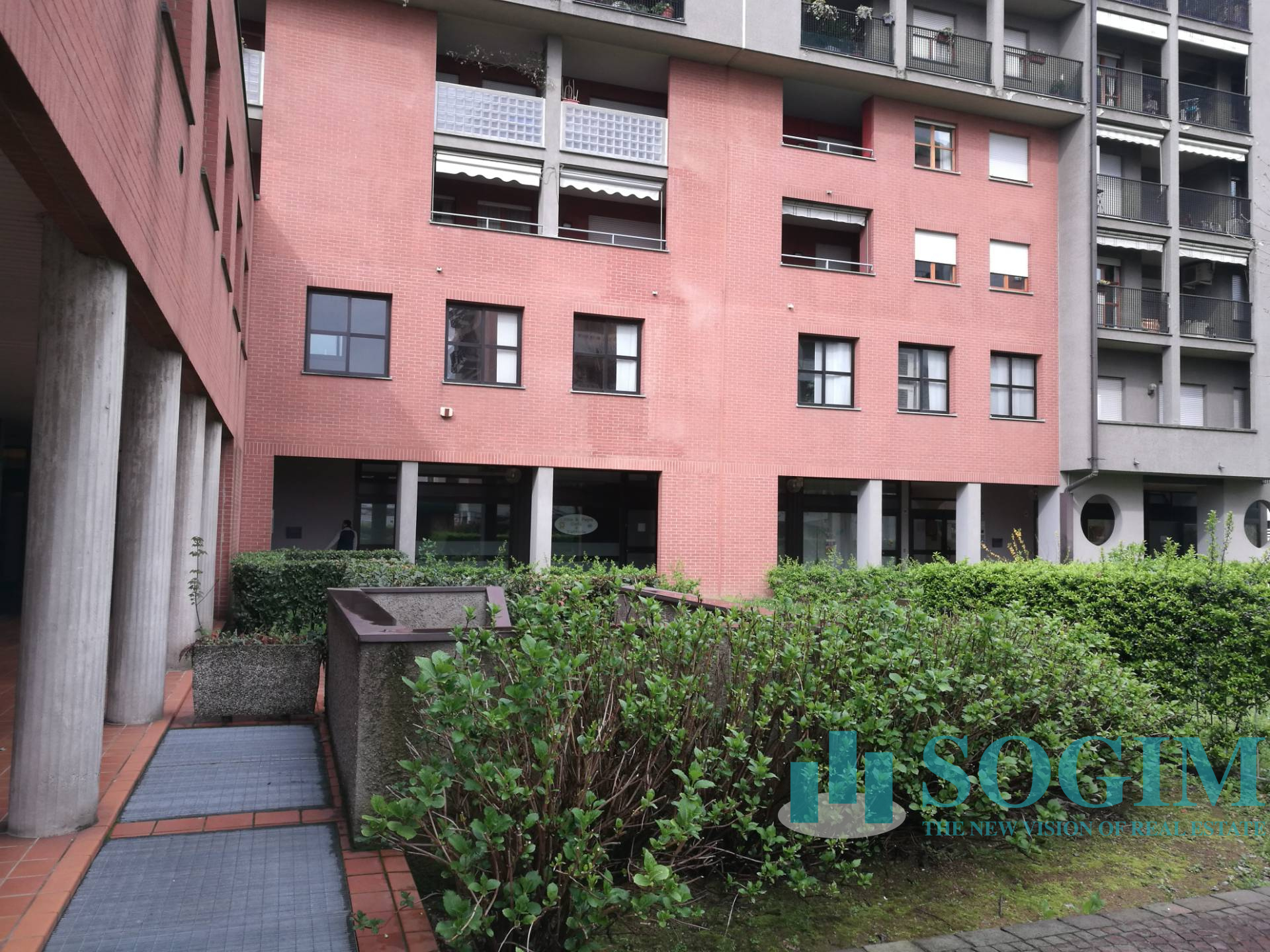 Ufficio in vendita a Paderno Dugnano