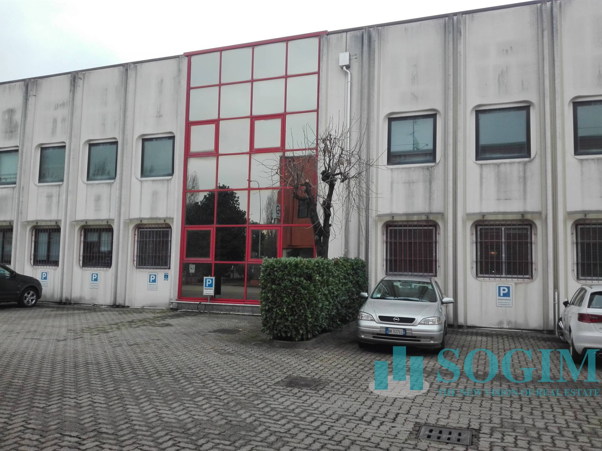 Capannone + Palazzina Uffici in affitto a Rho, MAZZO DI RHO