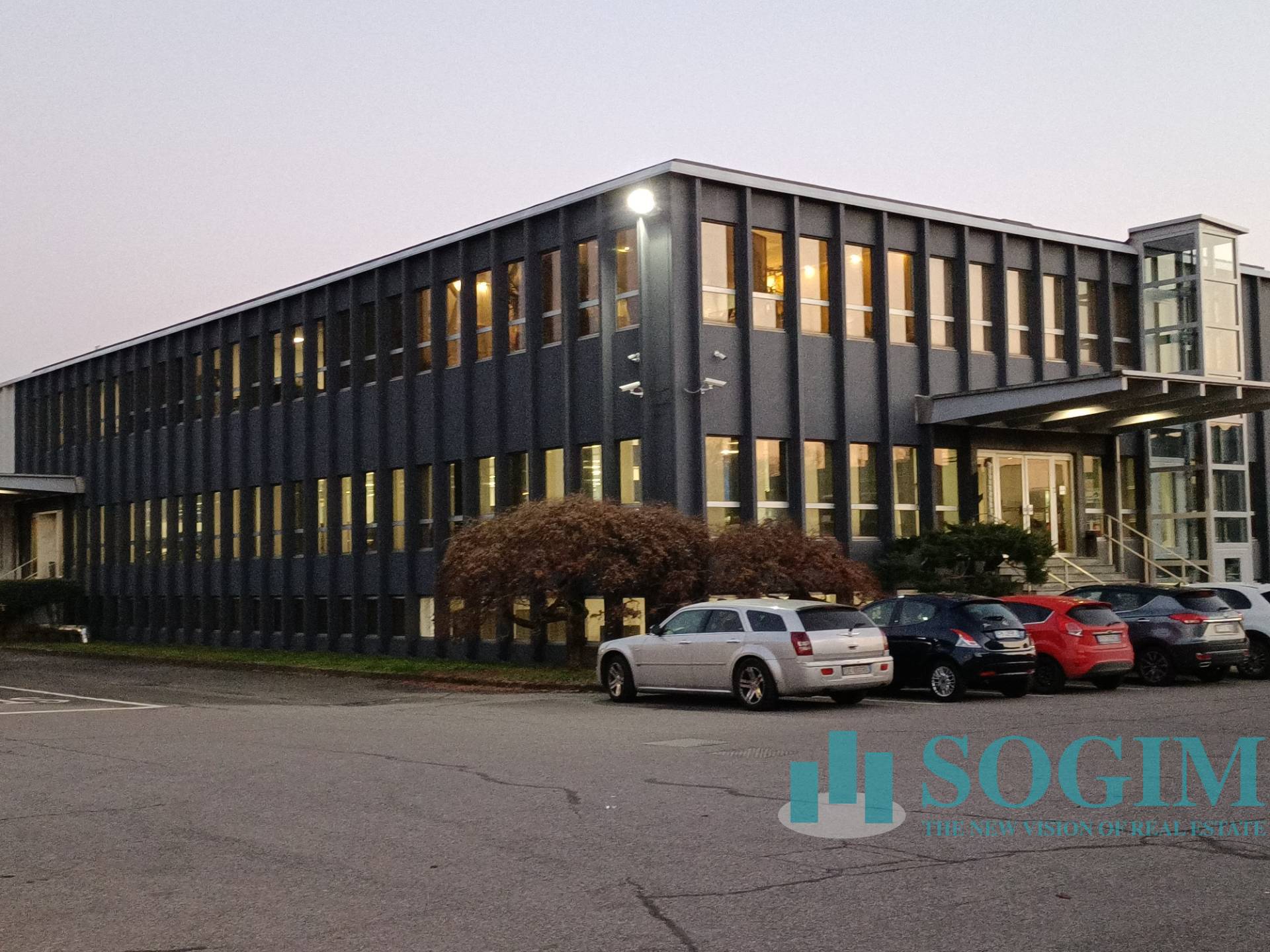 Capannone in affitto a Biassono