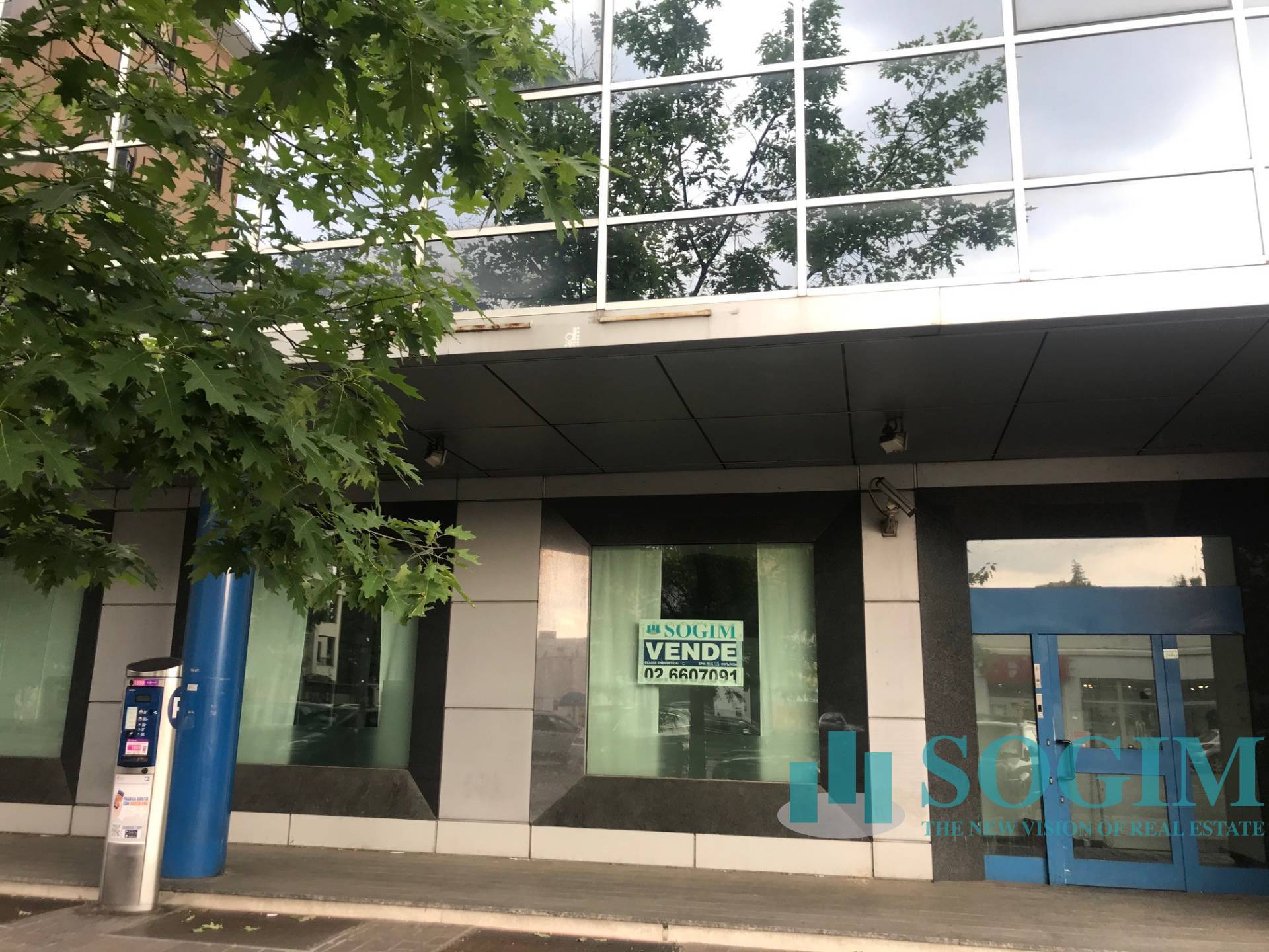 Ufficio in affitto a Seregno