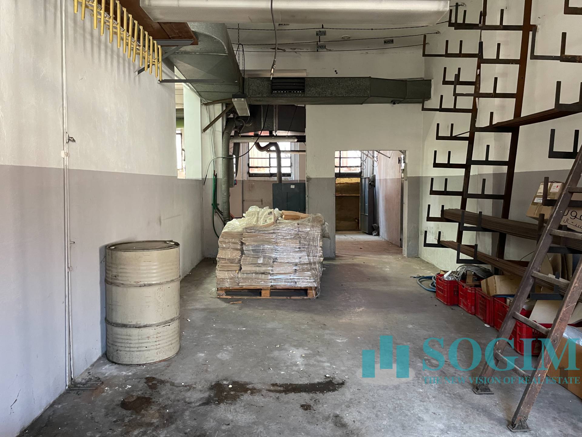 Immobile commerciale in affitto a Cornate d'Adda