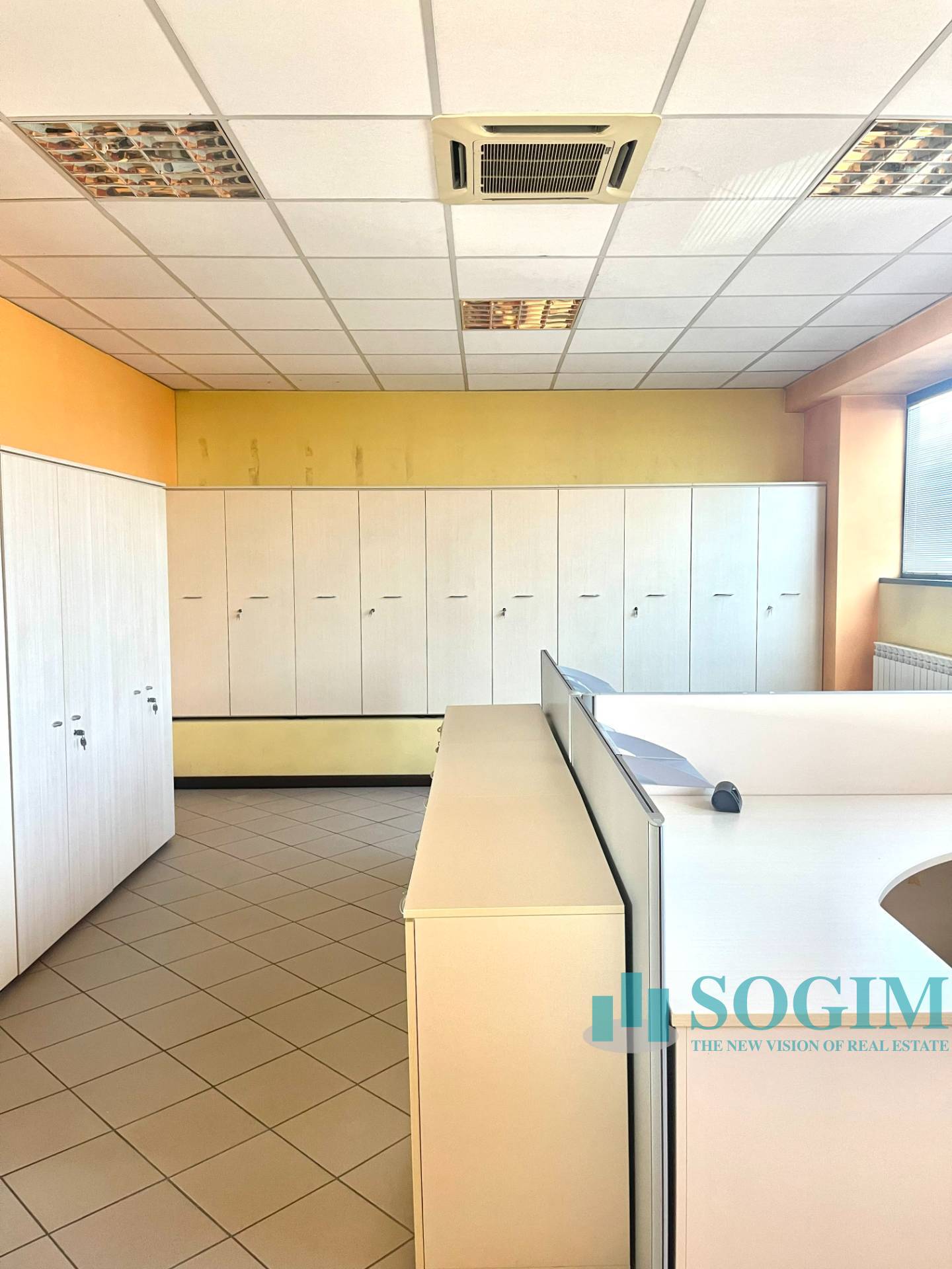 Ufficio in affitto a Origgio