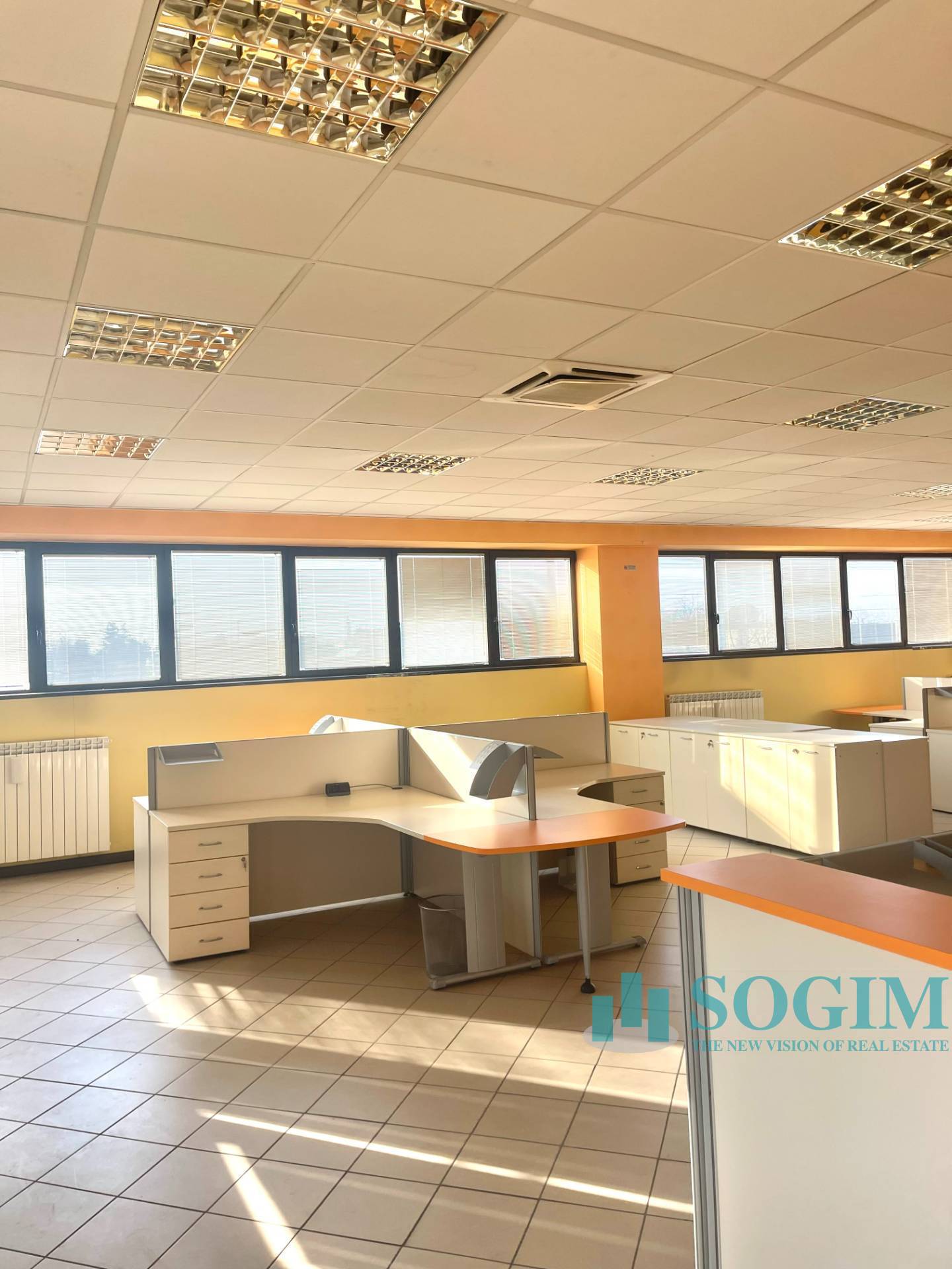 Ufficio in affitto a Origgio