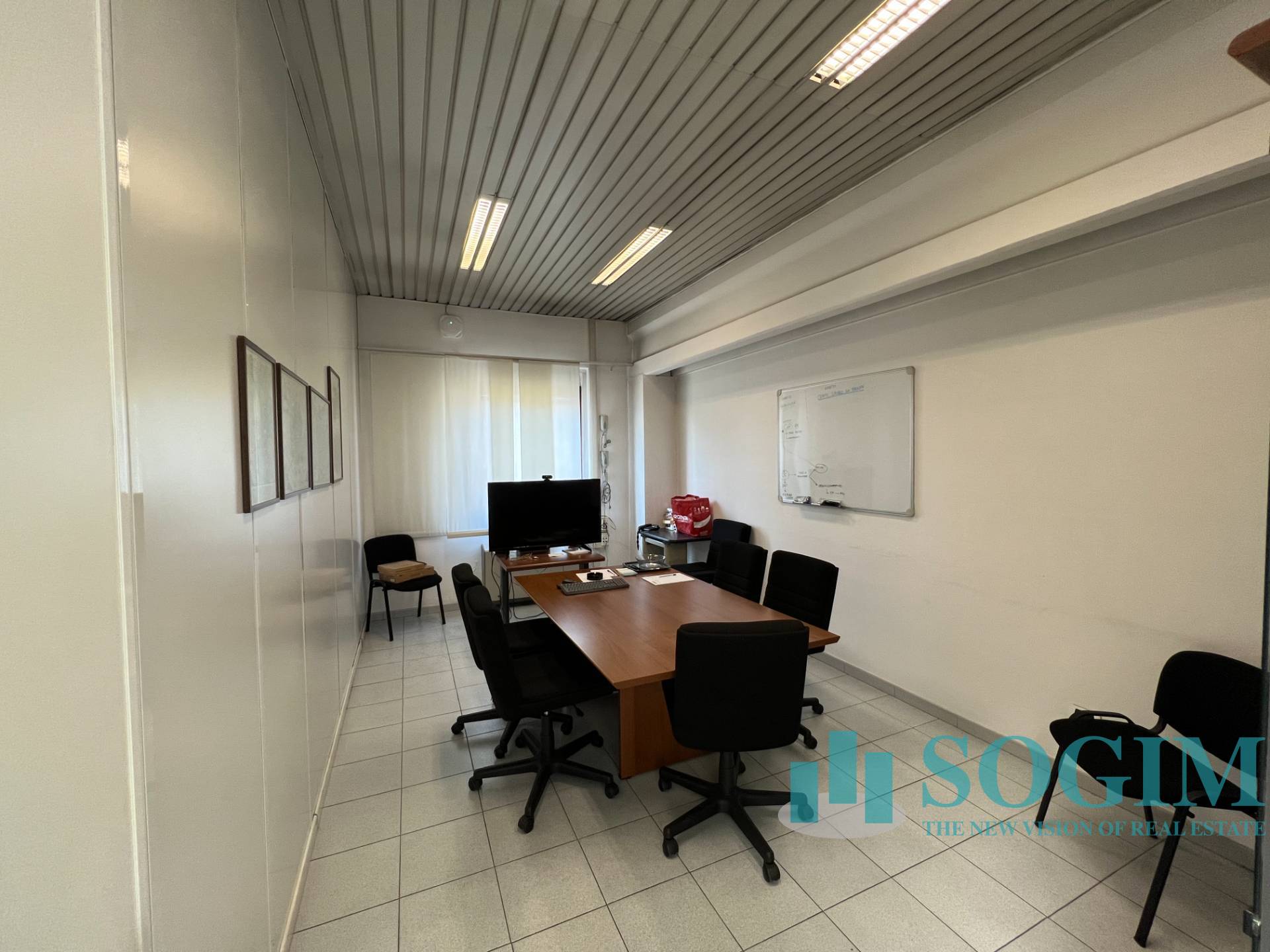 Capannone + Palazzina Uffici in vendita a Santo Stefano Ticino