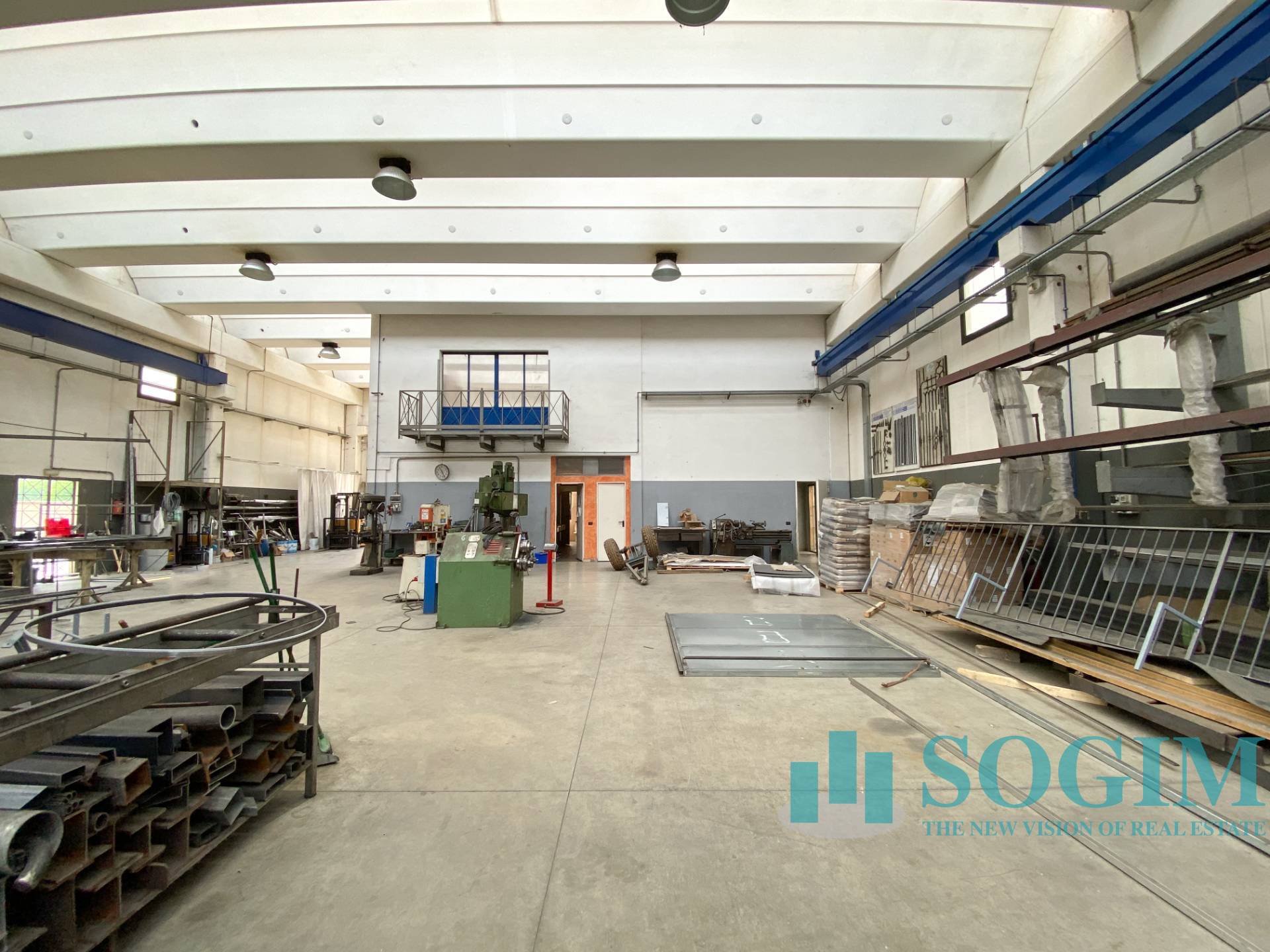 Capannone in vendita a Gorla Maggiore