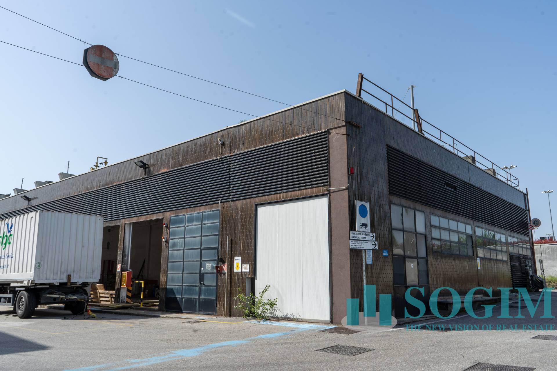 Capannone + Palazzina Uffici in vendita a Cinisello Balsamo