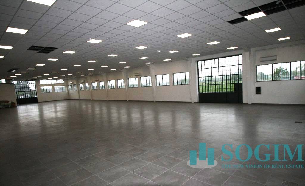 Immobile commerciale in vendita a Gorgonzola