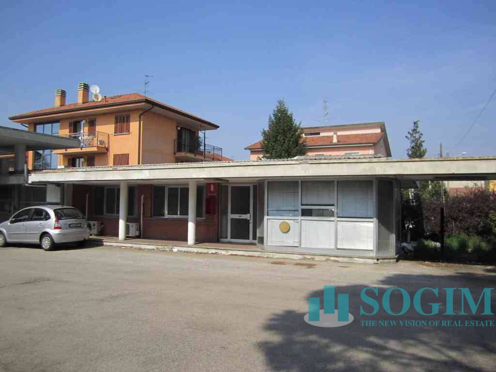 Capannone in vendita a Tradate