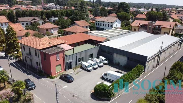 Capannone in vendita a Tradate