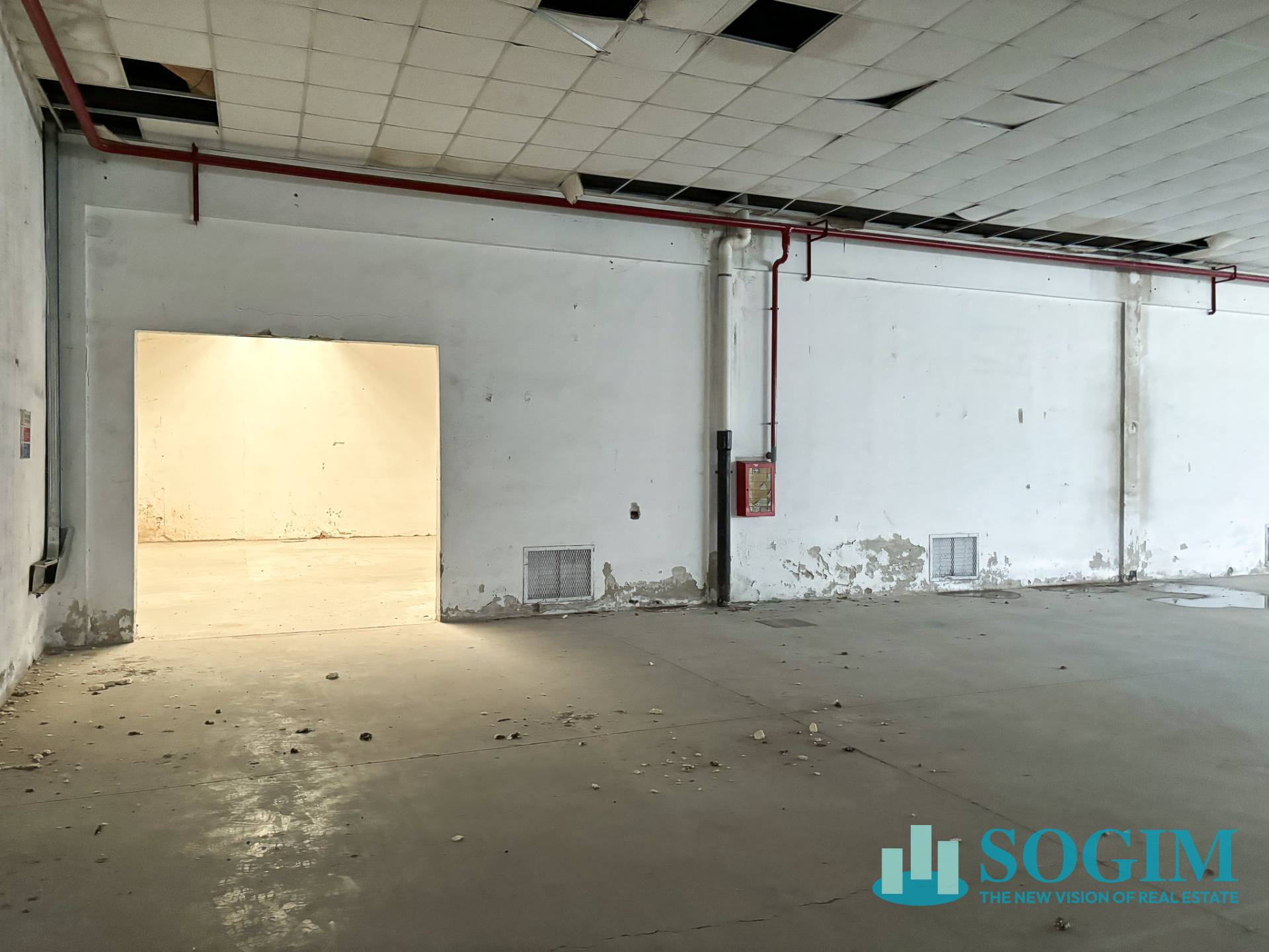 Capannone in vendita a Tradate