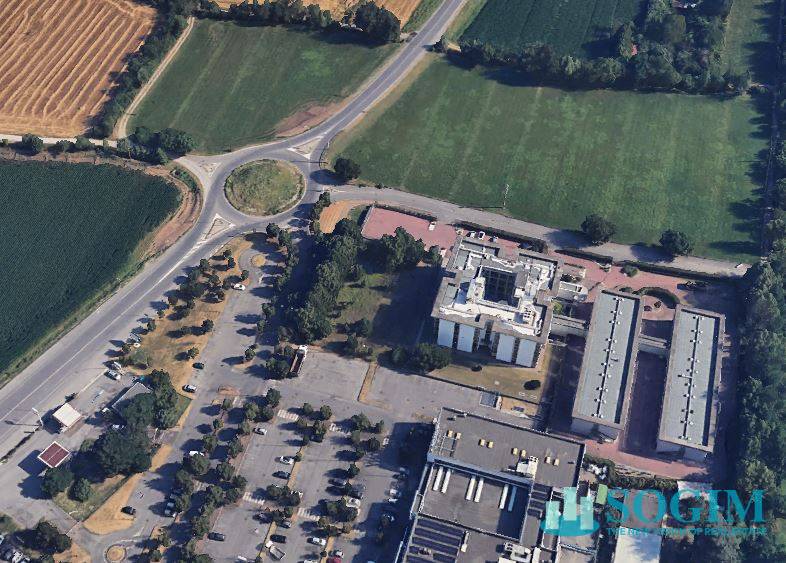 Terreno commerciale in vendita a Cassano d'Adda