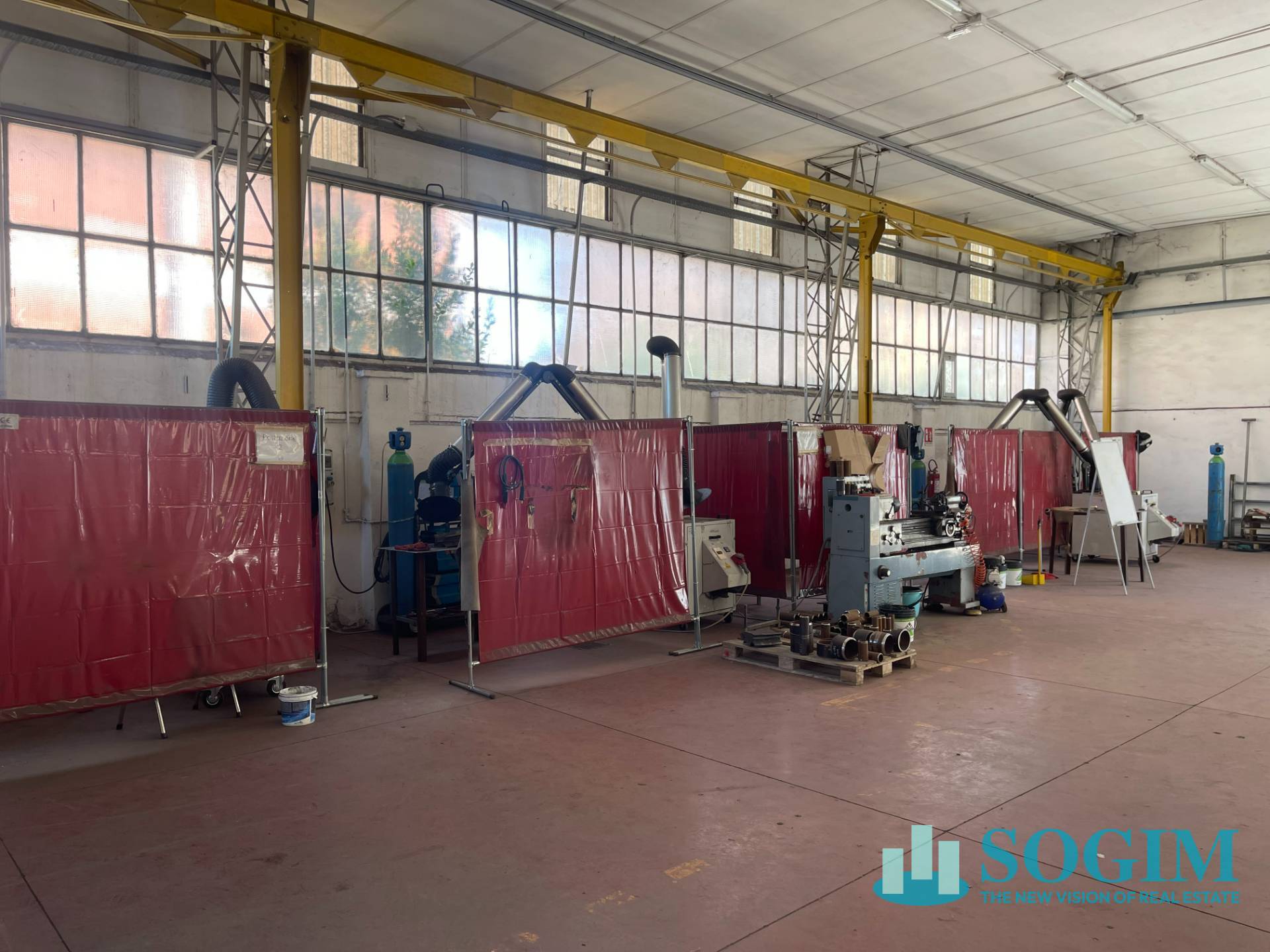 Capannone in vendita a Cologno Monzese