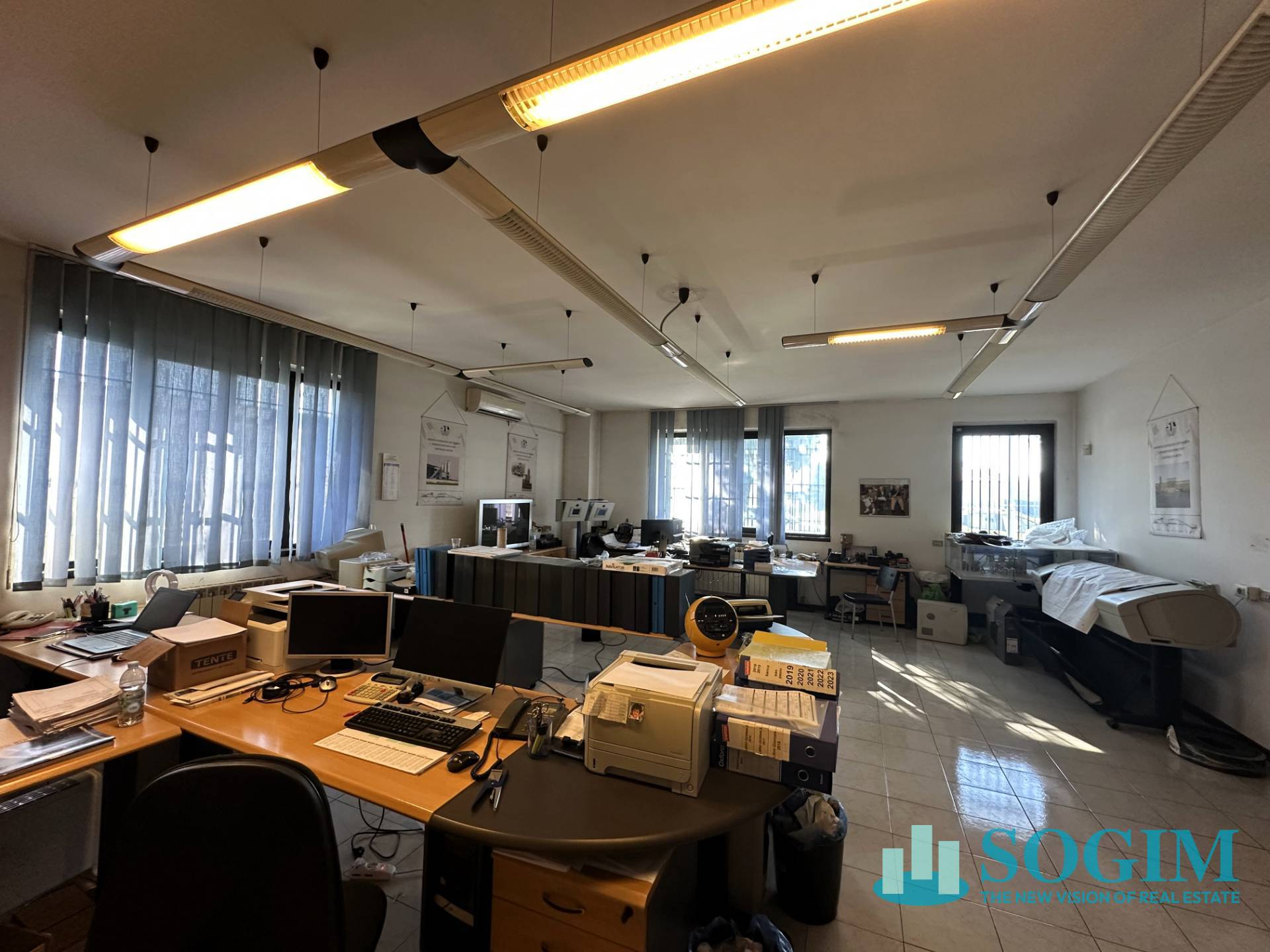 Capannone in vendita a Sovico