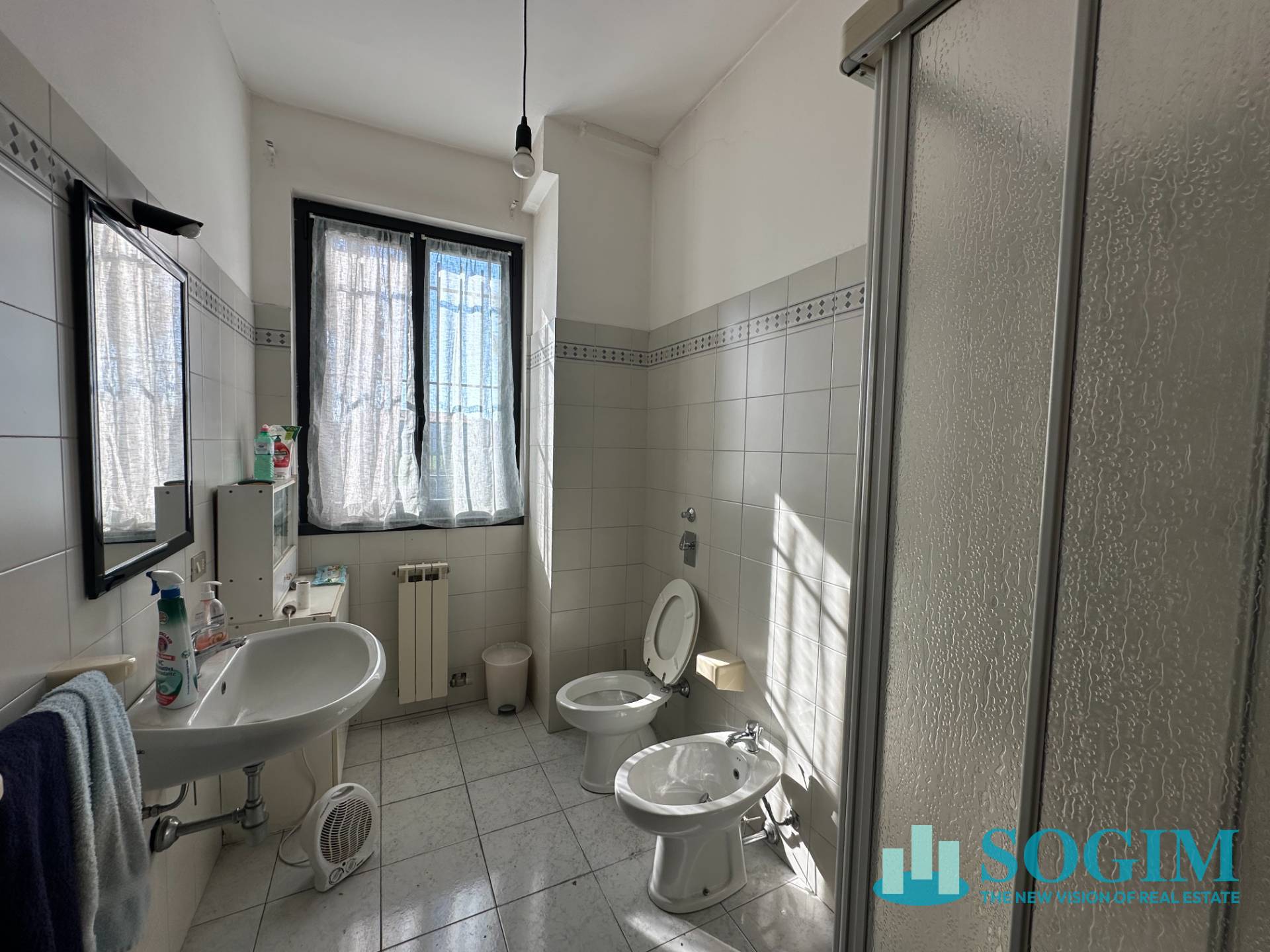 Capannone in vendita a Sovico