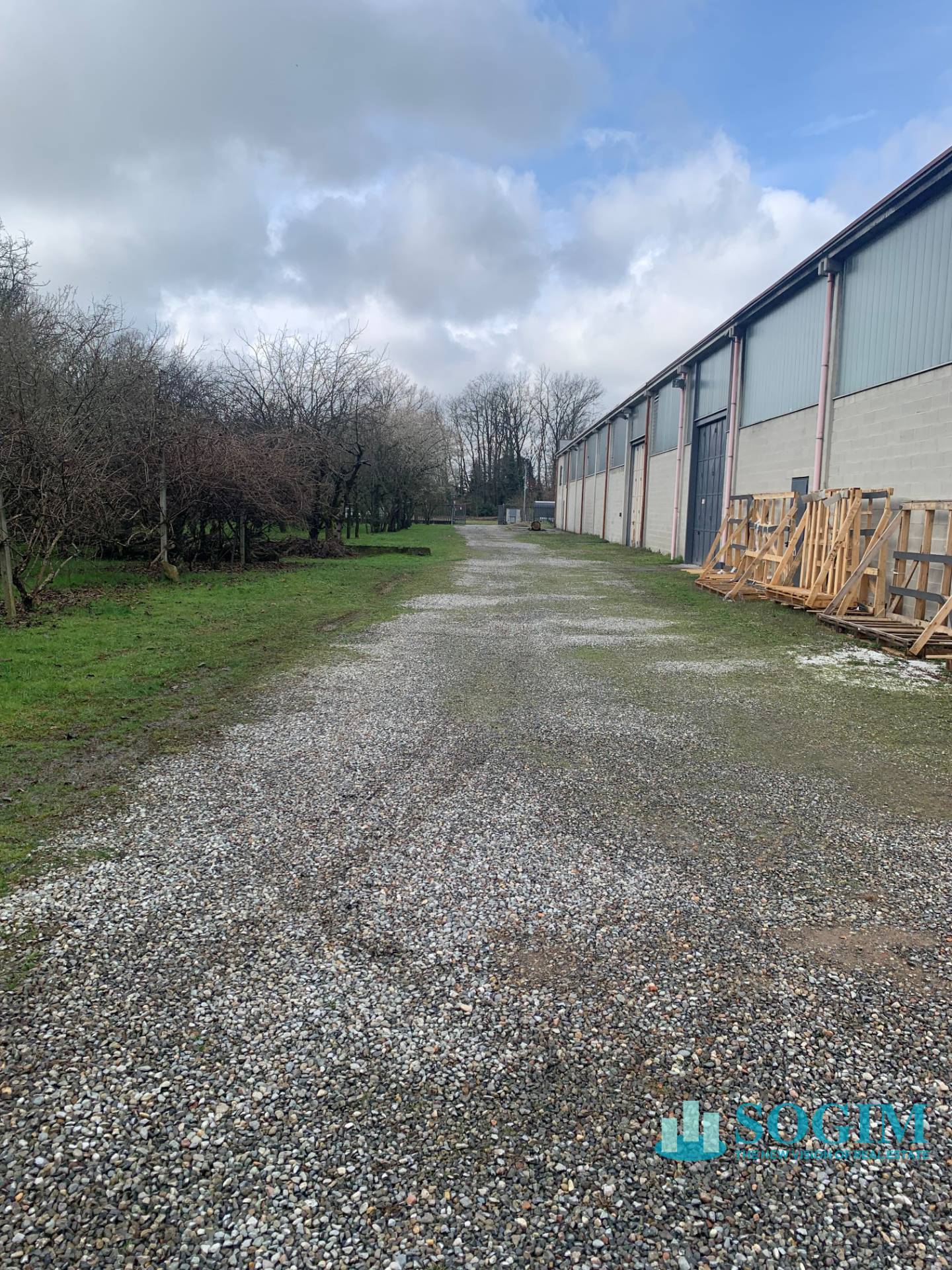 Terreno industriale in vendita a Misinto