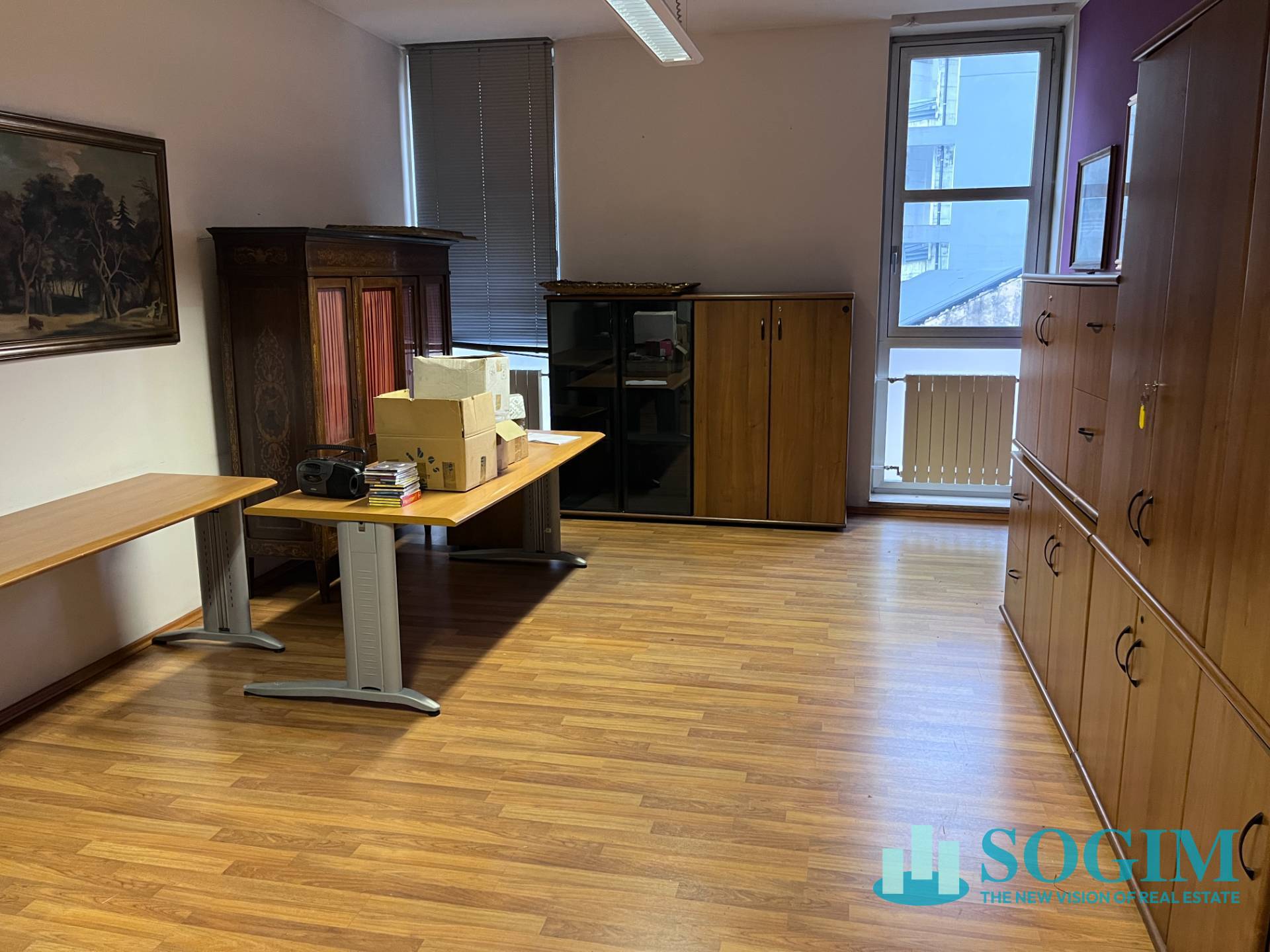 Capannone + Palazzina Uffici in affitto a Milano, Bisceglie