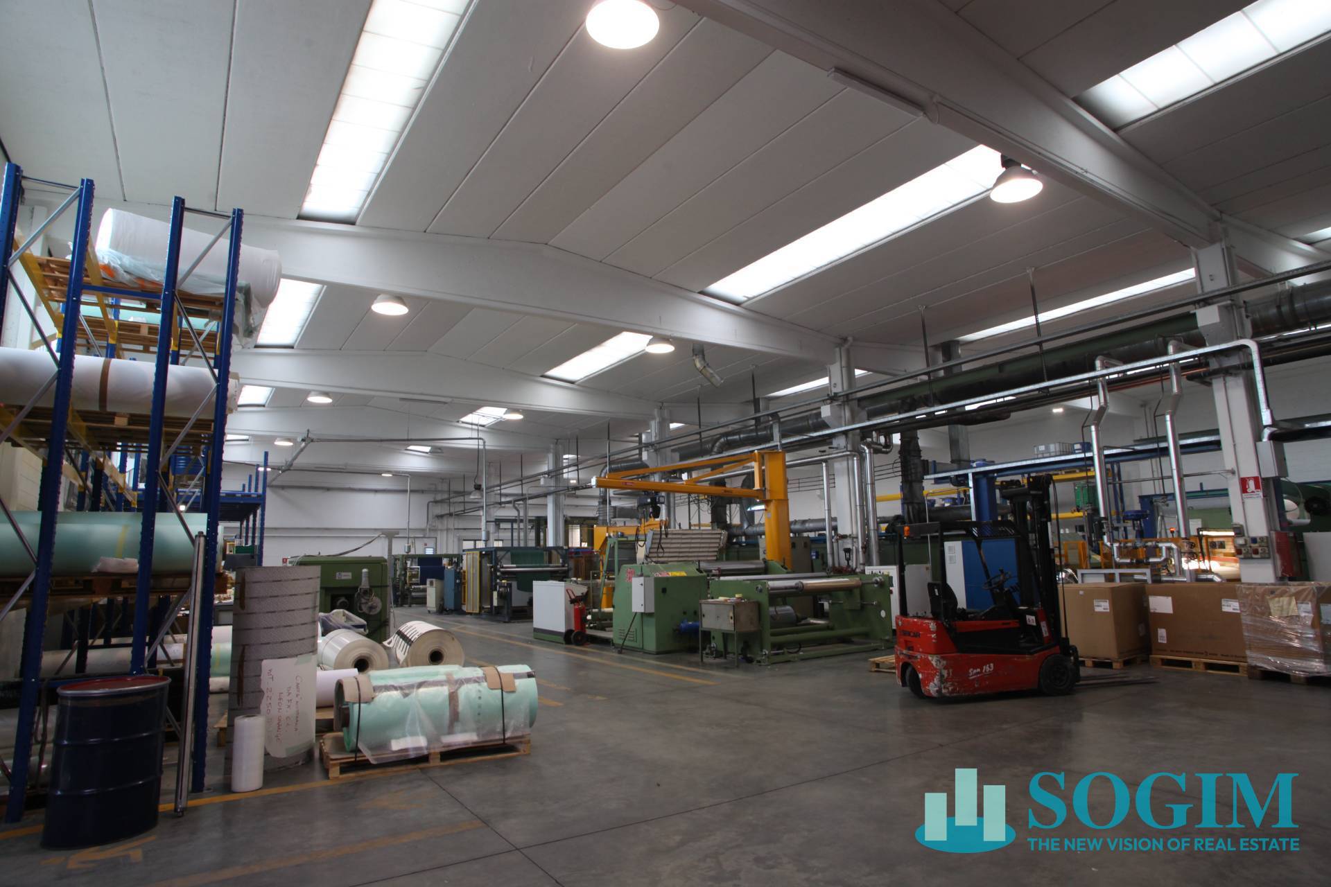 Capannone in vendita a Basiano