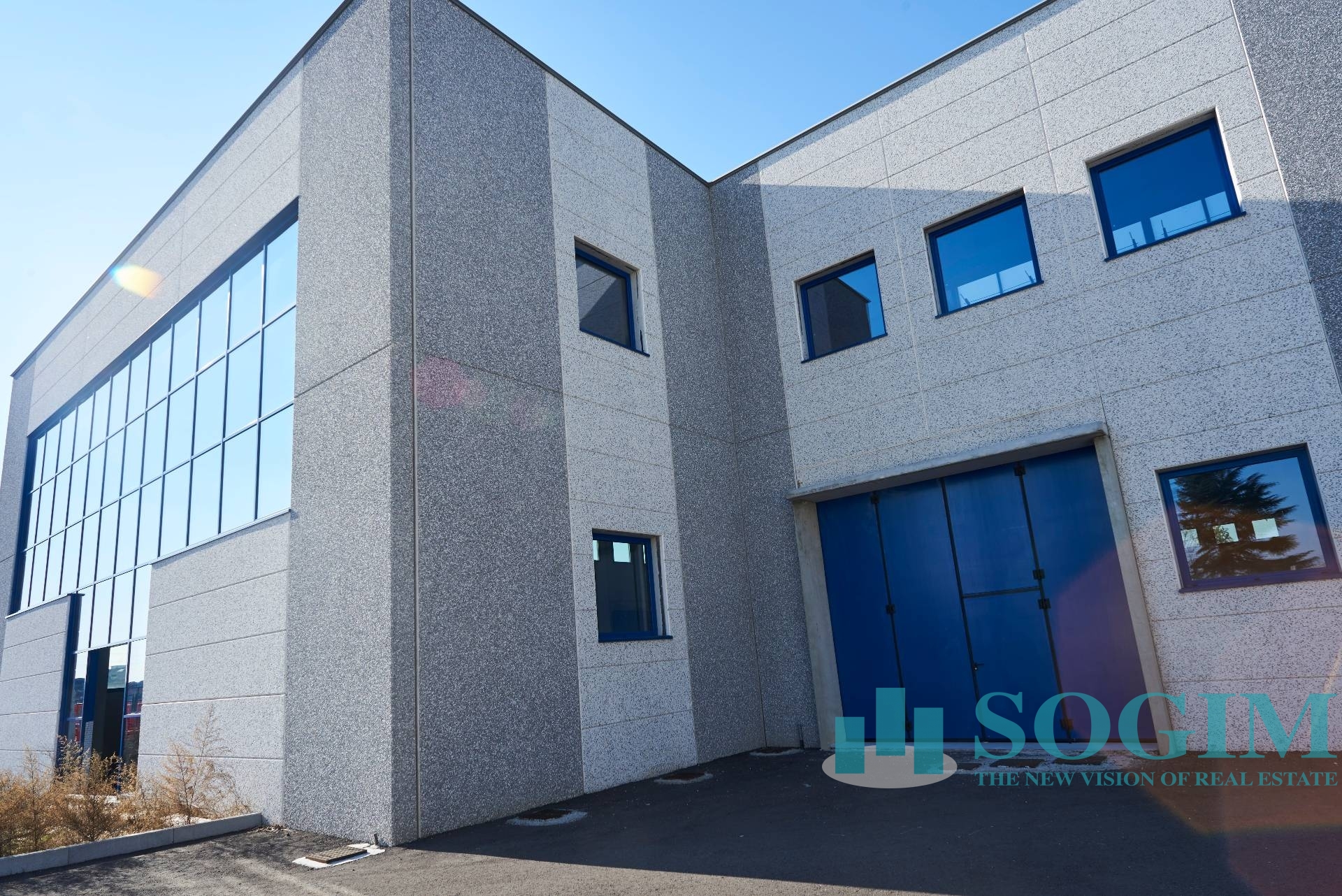 Capannone in vendita a Monza