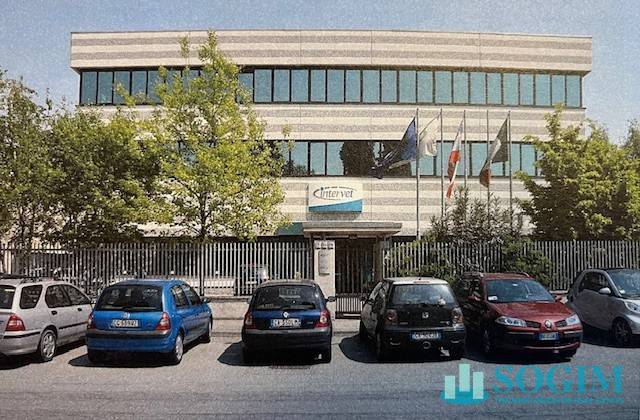 Capannone + Palazzina Uffici in vendita a Peschiera Borromeo